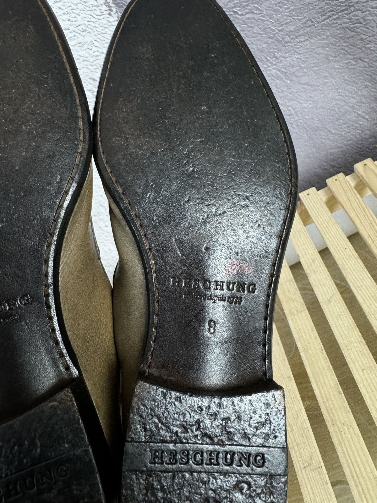 Genuine Leather Heschung light brown classic casual leather loafers Size US 9 / EU 42 - 12 Thumbnail