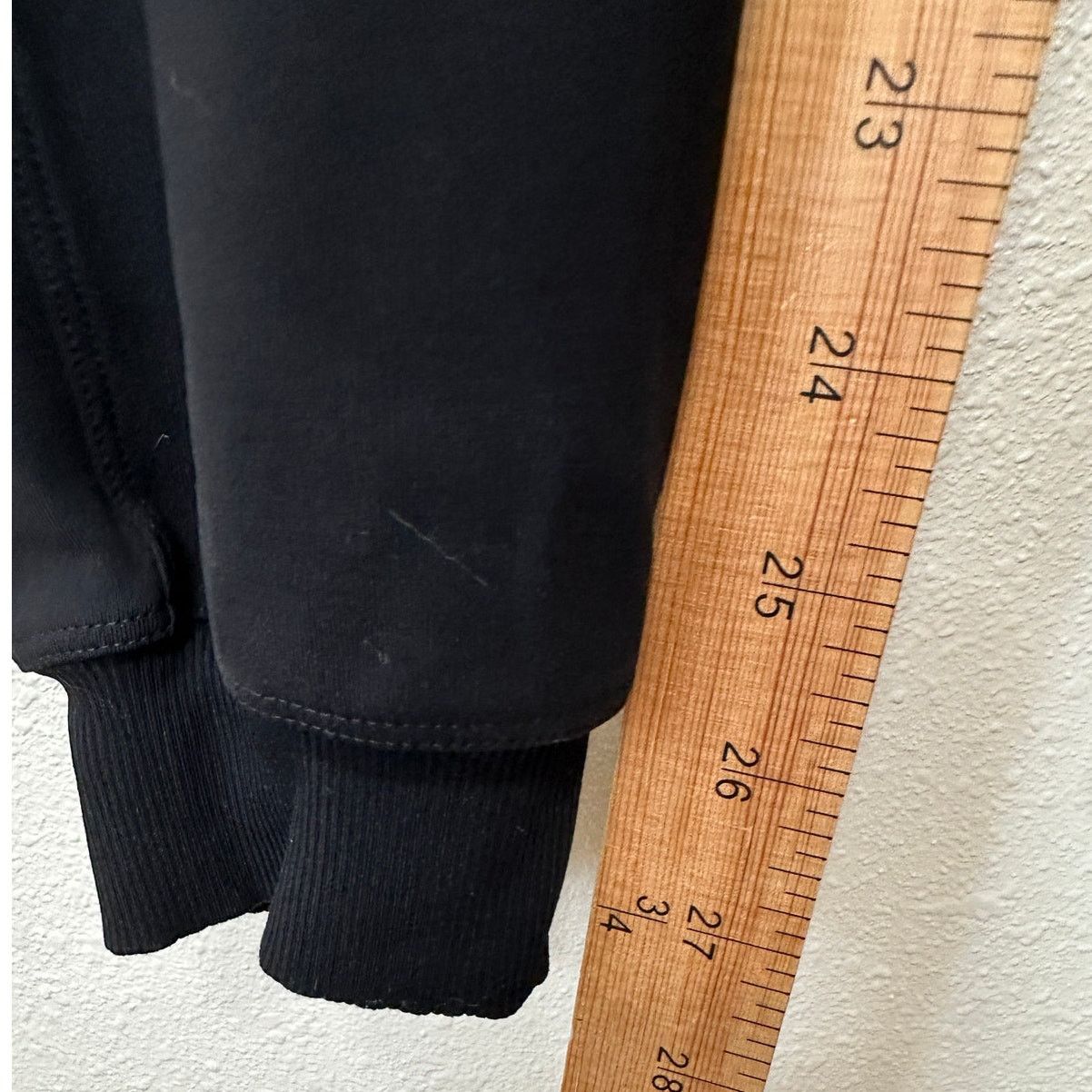 Lululemon Lululemon Black High Rise Jogger Drawstring Banded Hem 6 Size 28" / US 6 / IT 42 - 11 Thumbnail