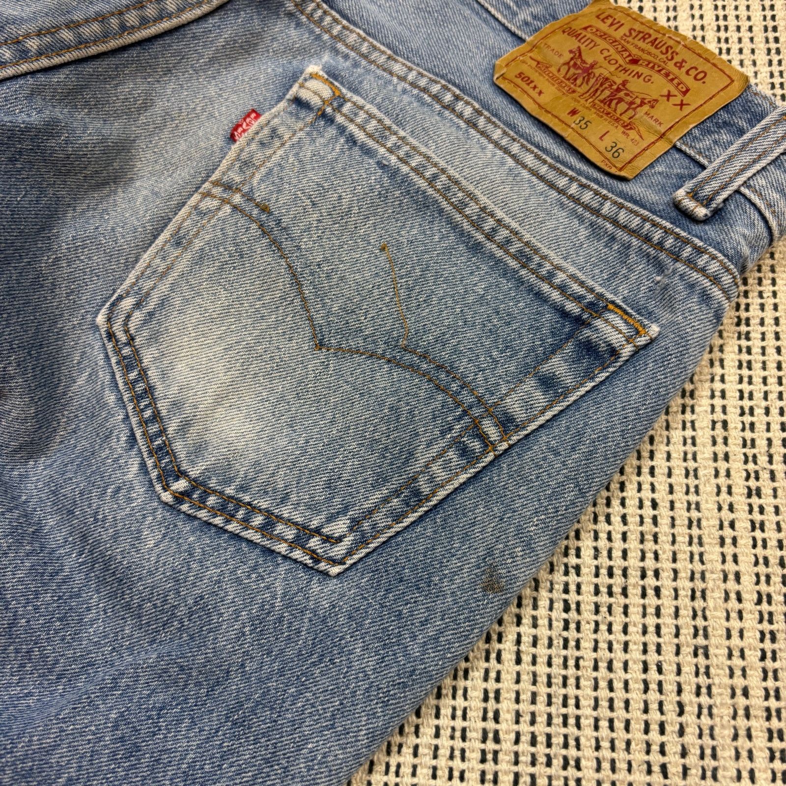 Levi's × Vintage Vintage 80s Levi's 501 XX Straight Leg Jeans 35x36 (32x32) Size US 32 / EU 48 - 12 Thumbnail