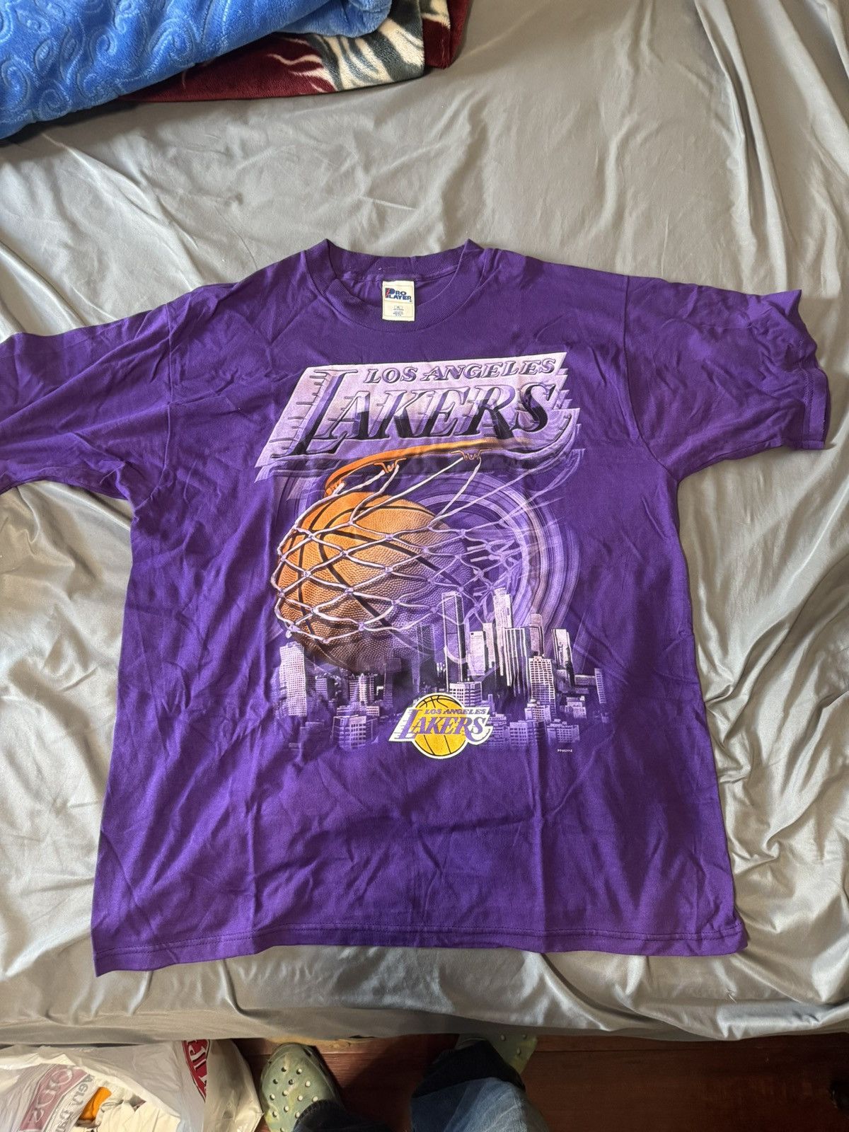 NBA × Pro Player × Vintage Purple vintage 90s Los Angeles Lakers tee Size US XL / EU 56 / 4 - 1 Thumbnail