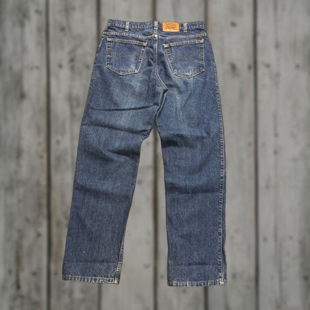 Denime VINTAGE Levis Jeans 540 Relaxed Dark Washed Denim 36x32 Orange Tab Men’s 90s Clothing Mens Jeans Size US 36 / EU 52 - 1 Thumbnail
