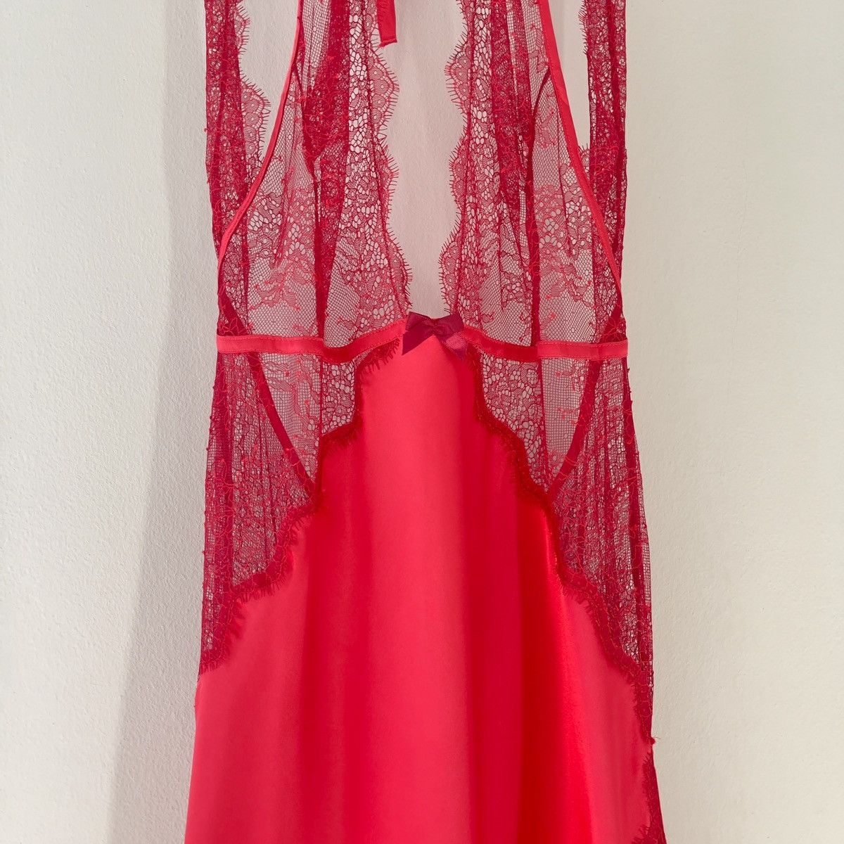 Victoria's Secret VS Red Satin & Lace Slip Gown (XS-S) Size S / US 4 / IT 40 - 12 Thumbnail