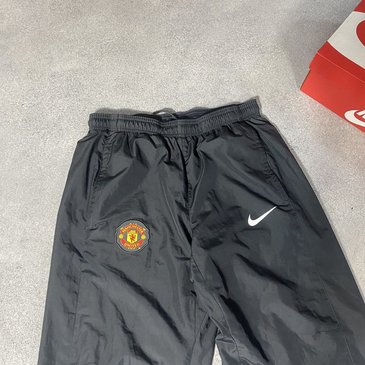 Nike Vintage Nike Pants manchester Size US 30 / EU 46 - 3 Thumbnail