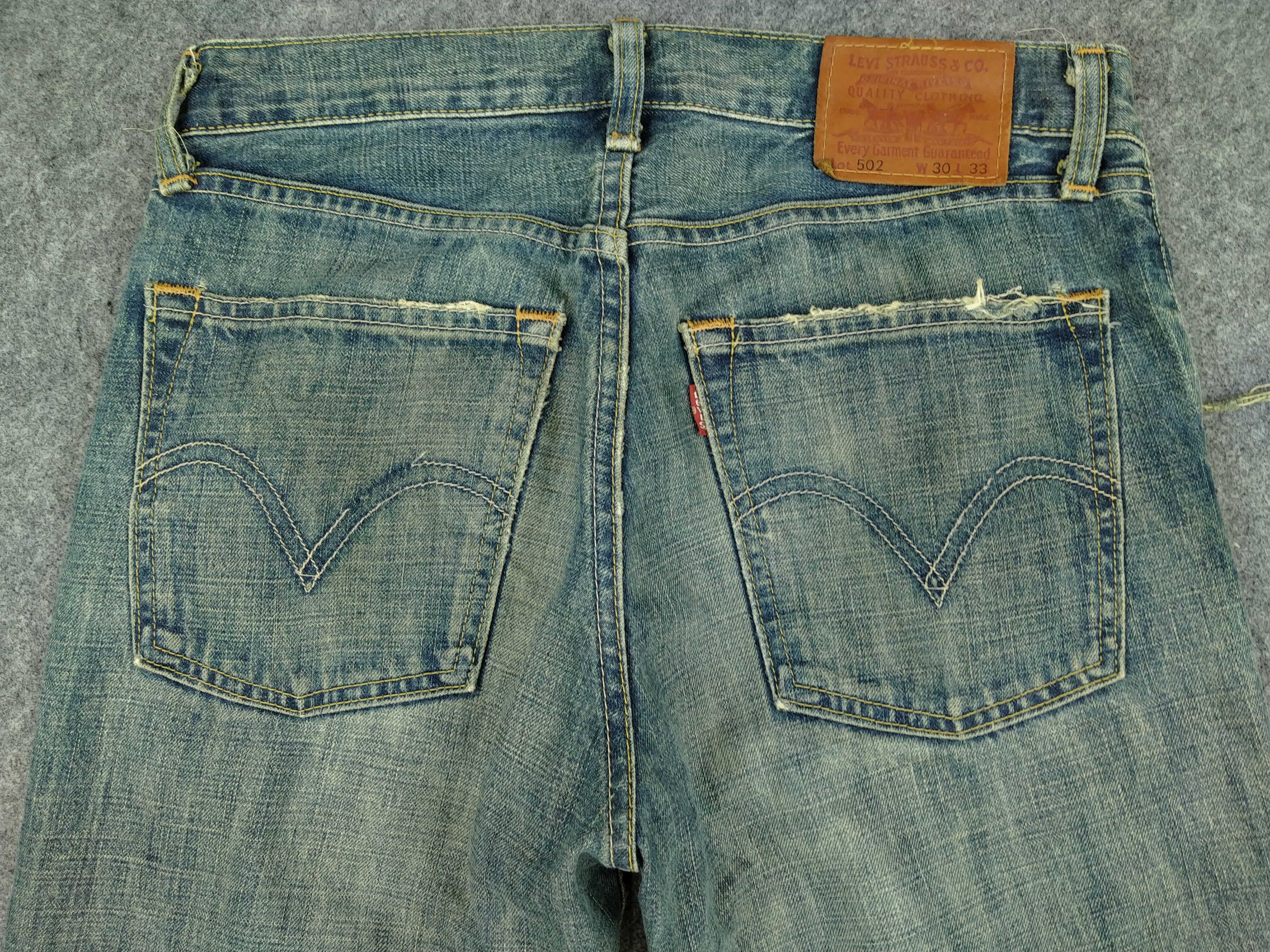 Levi's Dirty Blue Vintage Levi's 502 Denim 32 x 29 -JN547 Size US 32 / EU 48 - 4 Thumbnail