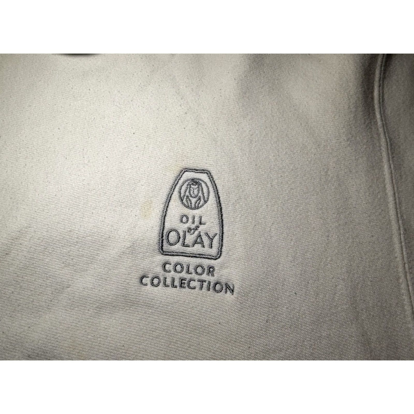 Champion VINTAGE Champion Reverse Weave Sweatshirt Unisex Adults XL Beige 80s 90s University Oil Of Olay Makeup Cosmetics Pullover Crew Neck Long Sleeve Size US XL / EU 56 / 4 - 2 Thumbnail