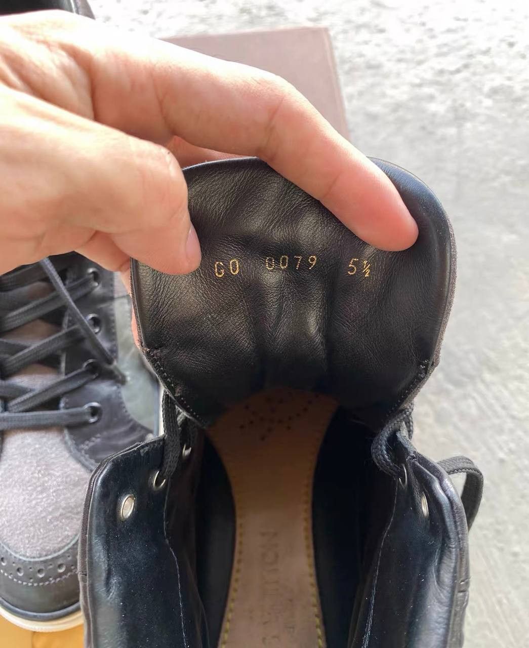 Louis Vuitton Classic Louis Vuitton high-top sneakers with monogram Size US 7.5 / EU 40-41 - 6 Thumbnail