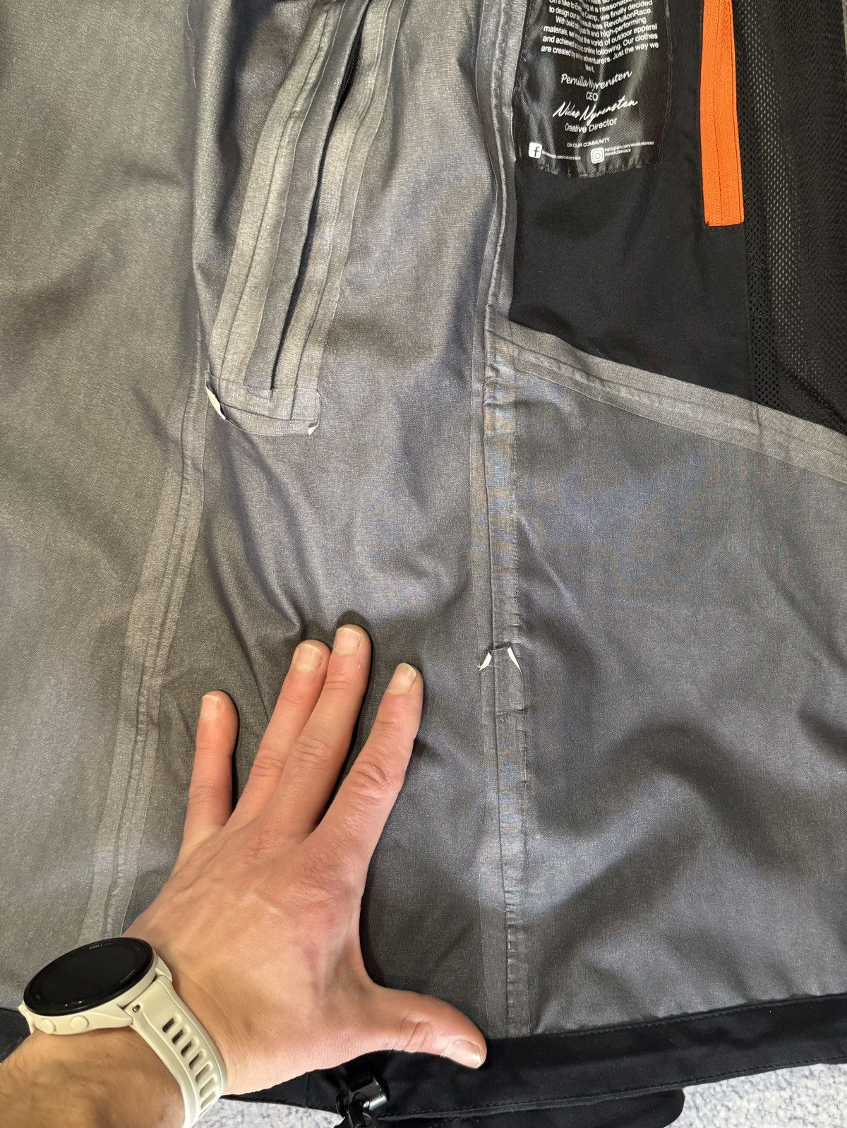 Fjallraven RevolutionRace RVRC Whisper Jacket XS Waterproof Hypershell Size XS / US 0-2 / IT 36-38 - 15 Thumbnail