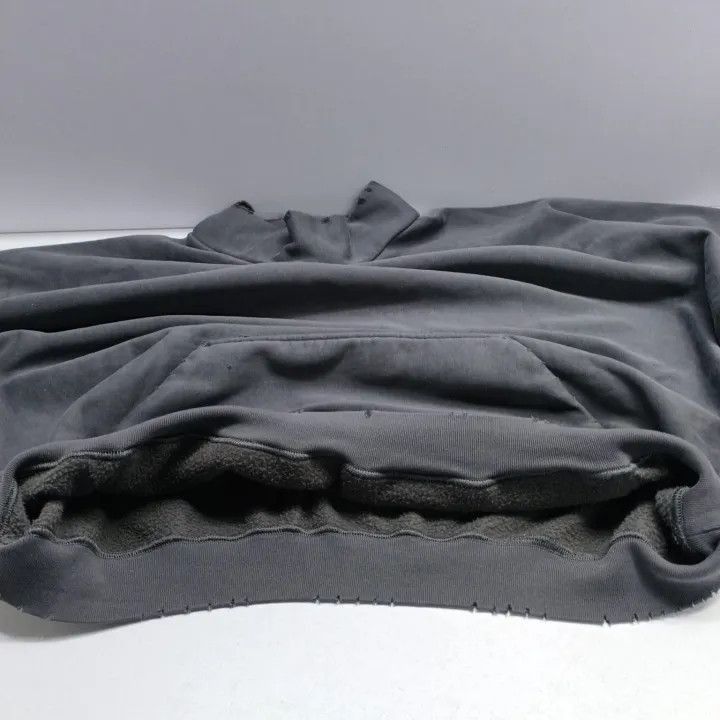 Balenciaga Balenciaga Yeezy x Gap x Balenciaga Dark Grey Sweater -250 Size US L / EU 52-54 / 3 - 9 Thumbnail