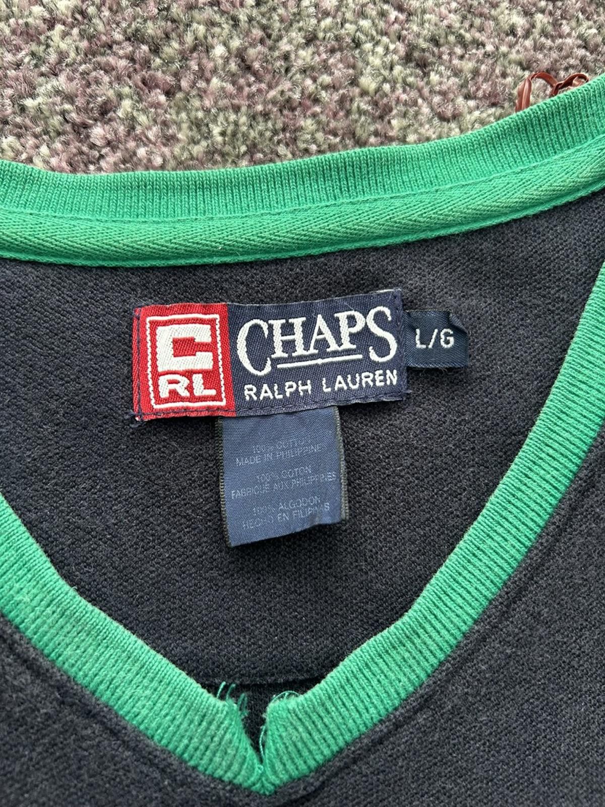 Chaps Ralph Lauren Chaps Ralph Lauren Men's Vintage V-Neck T-Shirt Size US L / EU 52-54 / 3 - 2 Thumbnail