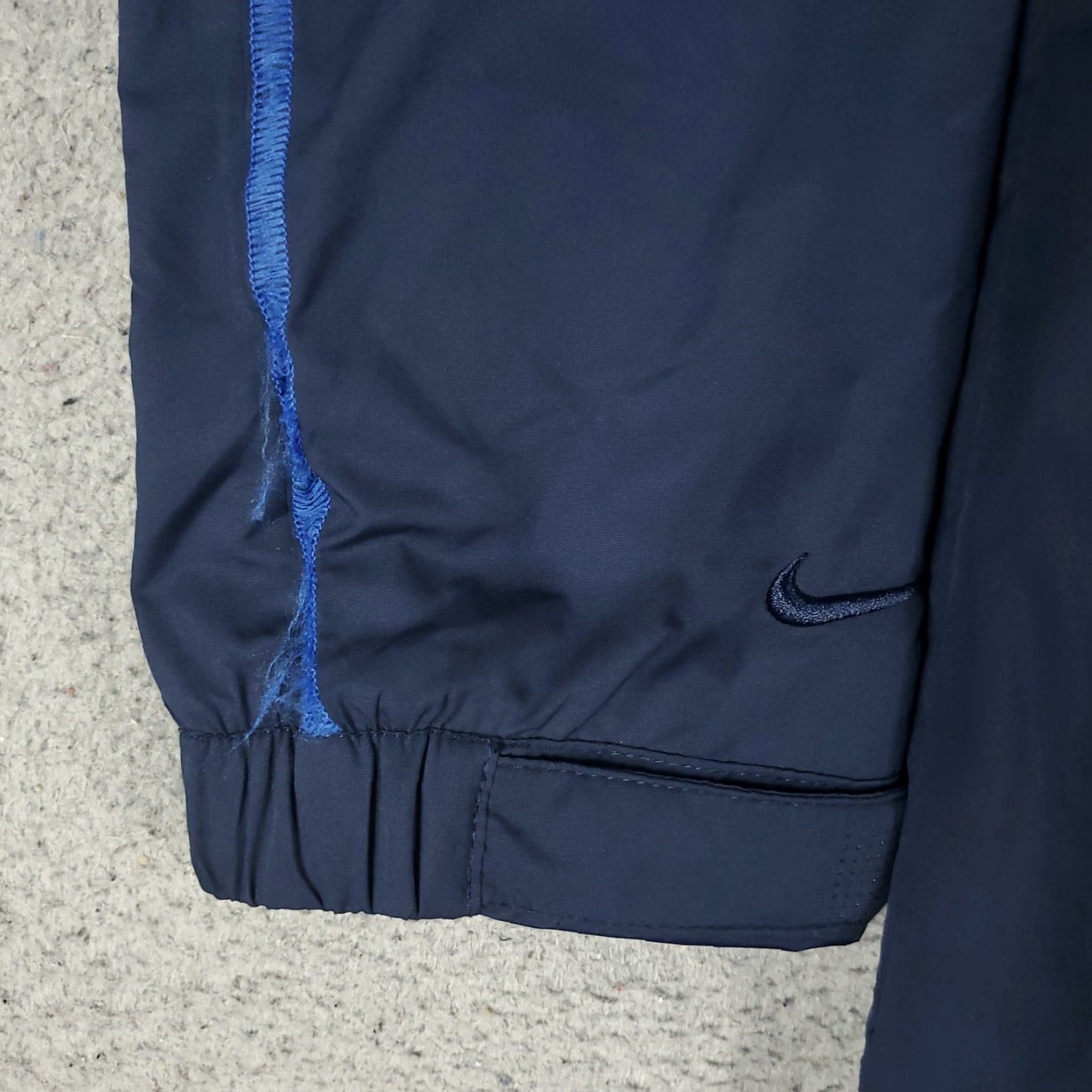 Nike Nike Jacket Mens M Blue Full Zip Windbreaker Jacket Sports Nike Size US M / EU 48-50 / 2 - 7 Thumbnail