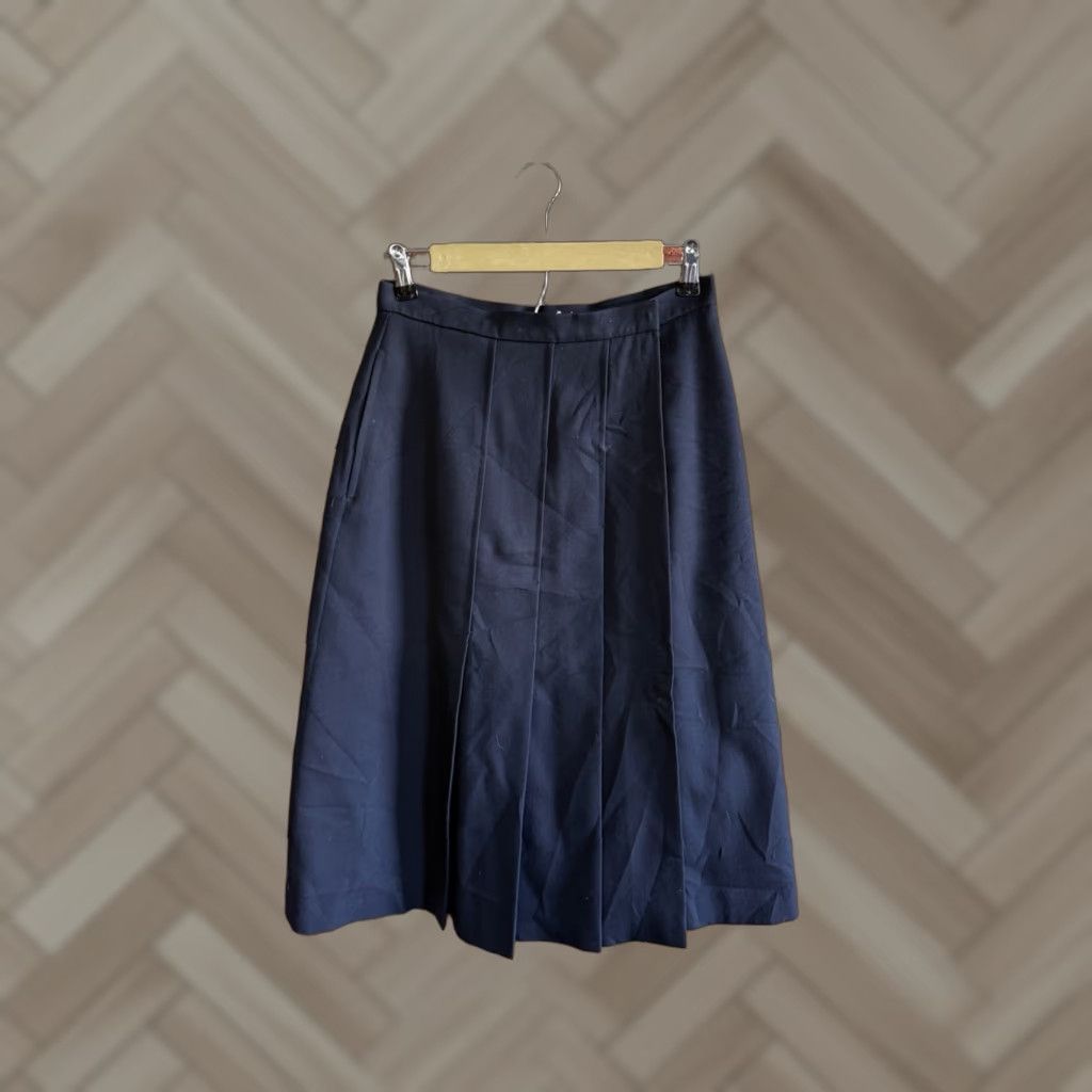 Ellen Tracy VINTAGE Ellen Tracy Womens Skirt 10 Blue Long A-Line 28 inches (Size 10) Womens Size 32" / US 10 / IT 46 - 1 Thumbnail