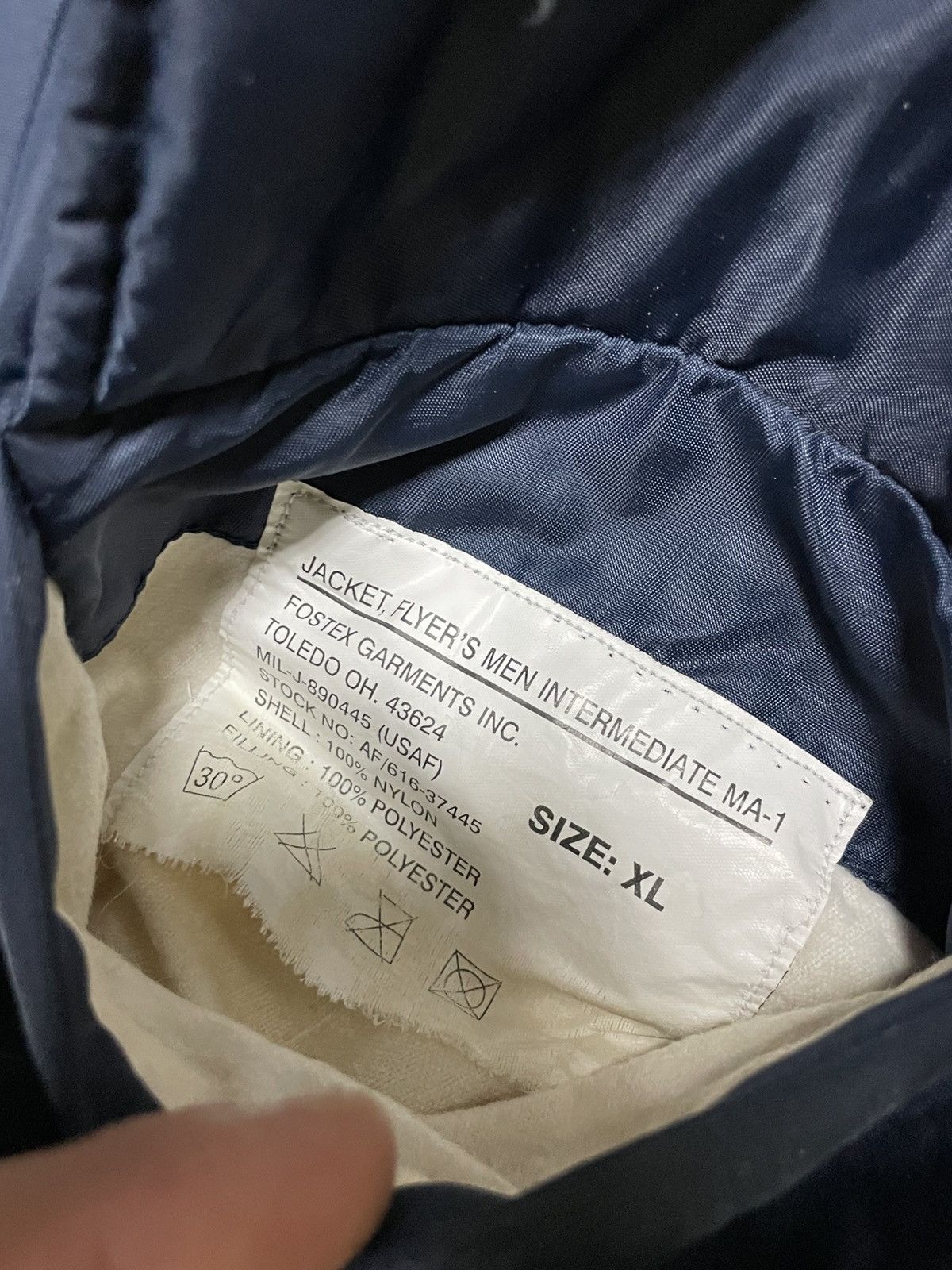 Vintage MA-1 fostex Bomber Flying man vintage zip nylon jacket Size US XL / EU 56 / 4 - 2 Thumbnail