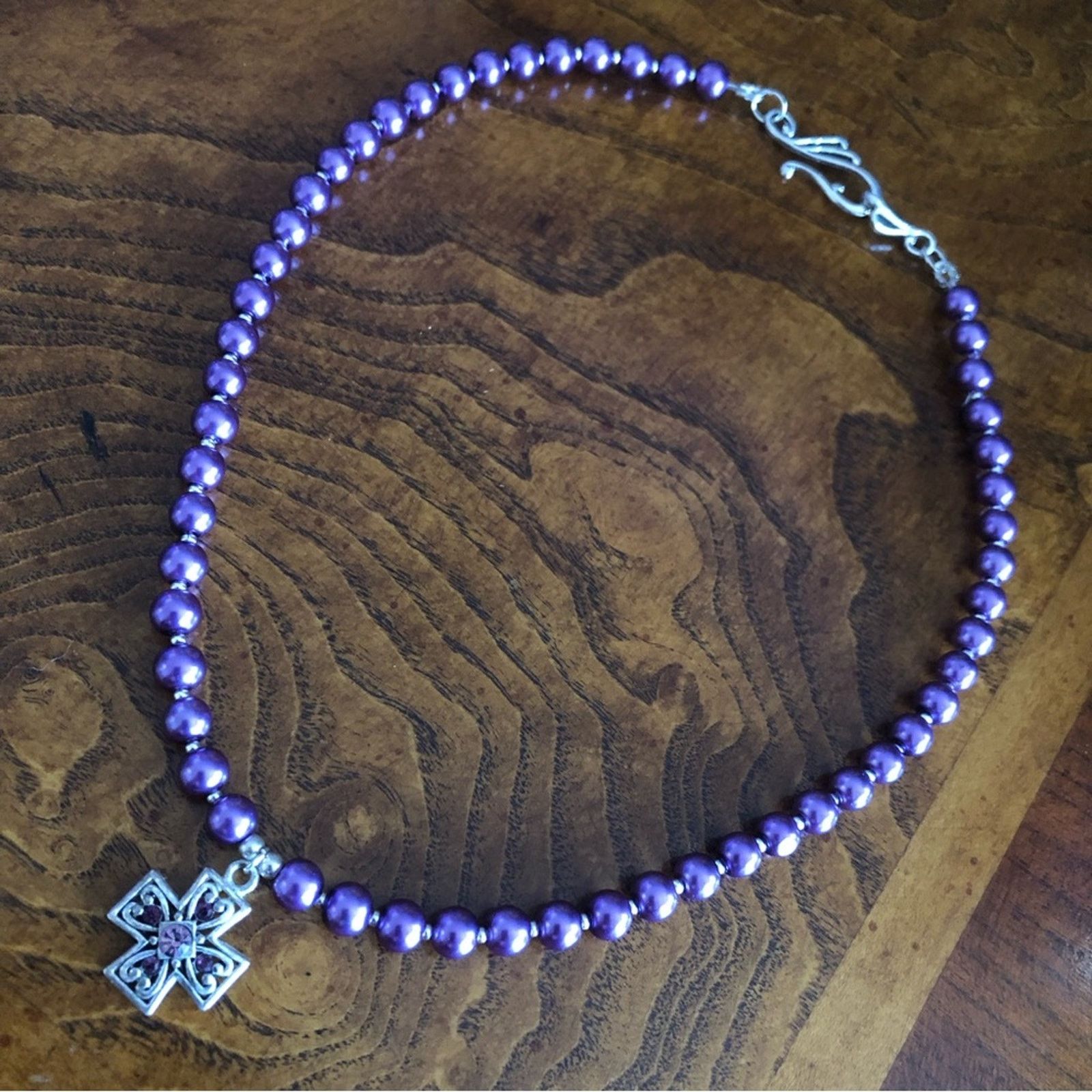 Handmade Handcrafted repurpose Maltese cross pendant Pearl necklace Size ONE SIZE - 9 Thumbnail