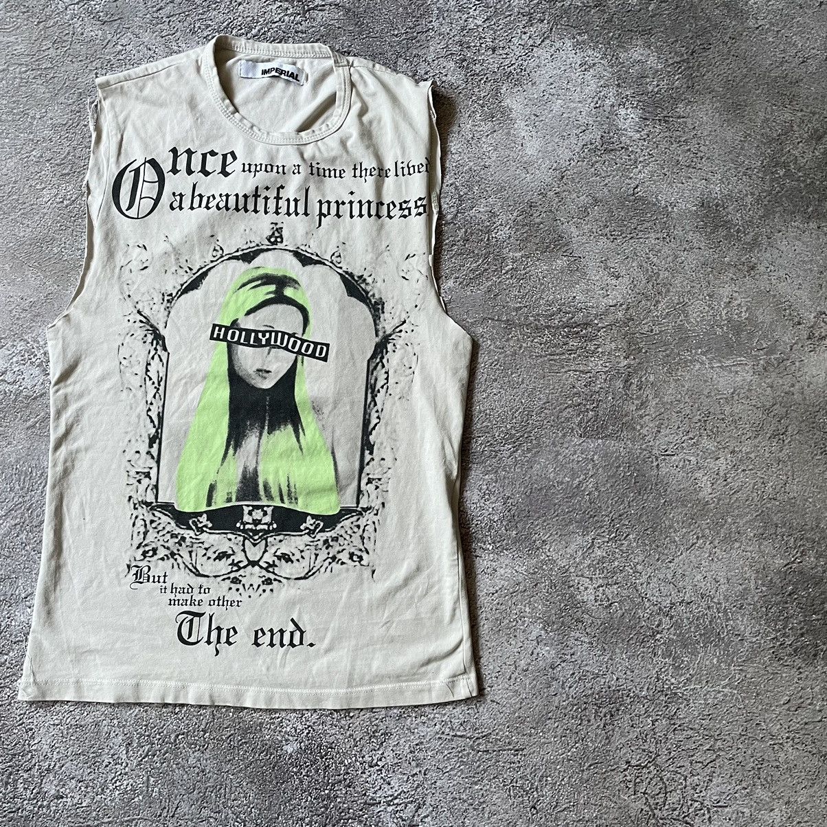 Vintage Vintage Y2K Creepy Face Graphic Tee Grunge Streetwear Boxy S Size US S / EU 44-46 / 1 - 3 Thumbnail