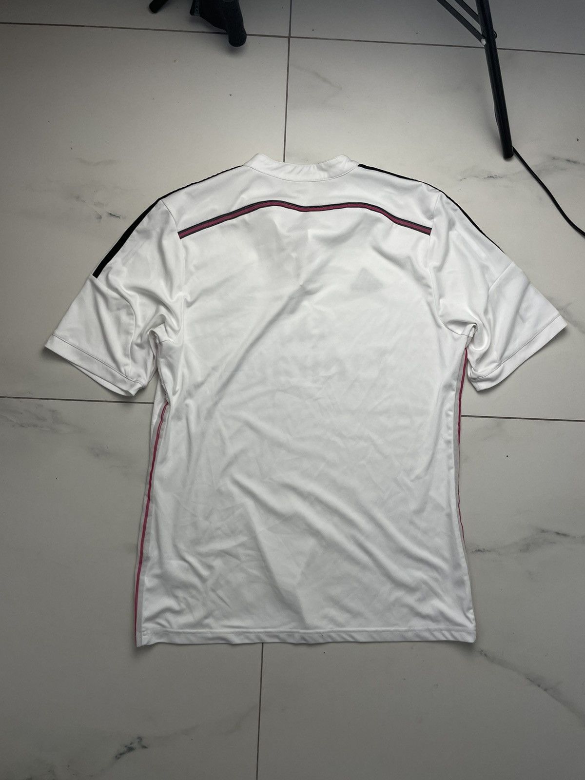 Adidas Adidas Real Madrid Home 2014Jersey soccer football Size US M / EU 48-50 / 2 - 6 Thumbnail