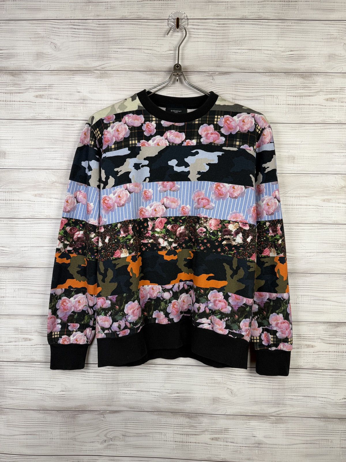 Givenchy Givenchy floral sweatshirt Size US M / EU 48-50 / 2 - 1 Thumbnail