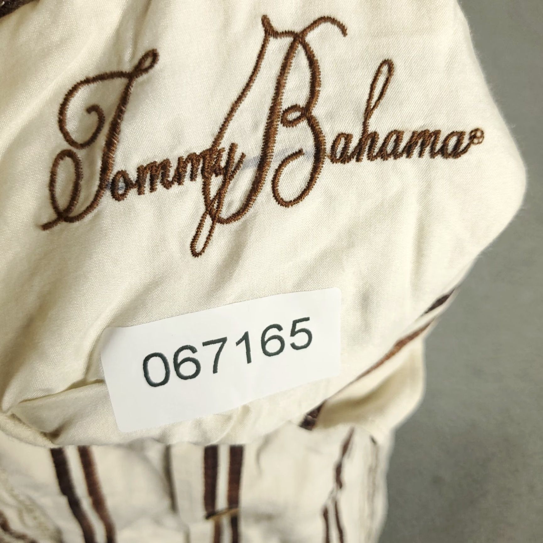 Tommy Bahama Tommy Bahama Shirt Mens Large Beige Striped Silk Hawaiian Button Up Shirt Size US L / EU 52-54 / 3 - 7 Thumbnail
