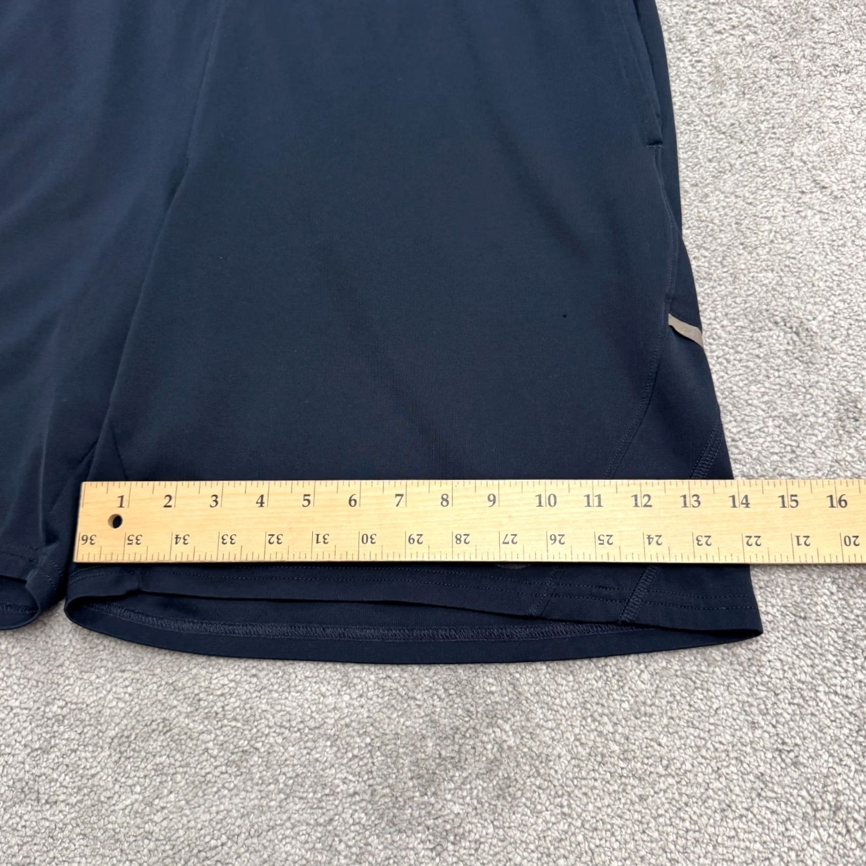 Champion Champion Performance Cotton Jersey Shorts Mens XL Navy Blue Athletic Cotton Shorts Men XL Navy Blue Breathable Pockets 9in Inseam Athletic Size US XL / EU 56 / 4 - 5 Thumbnail