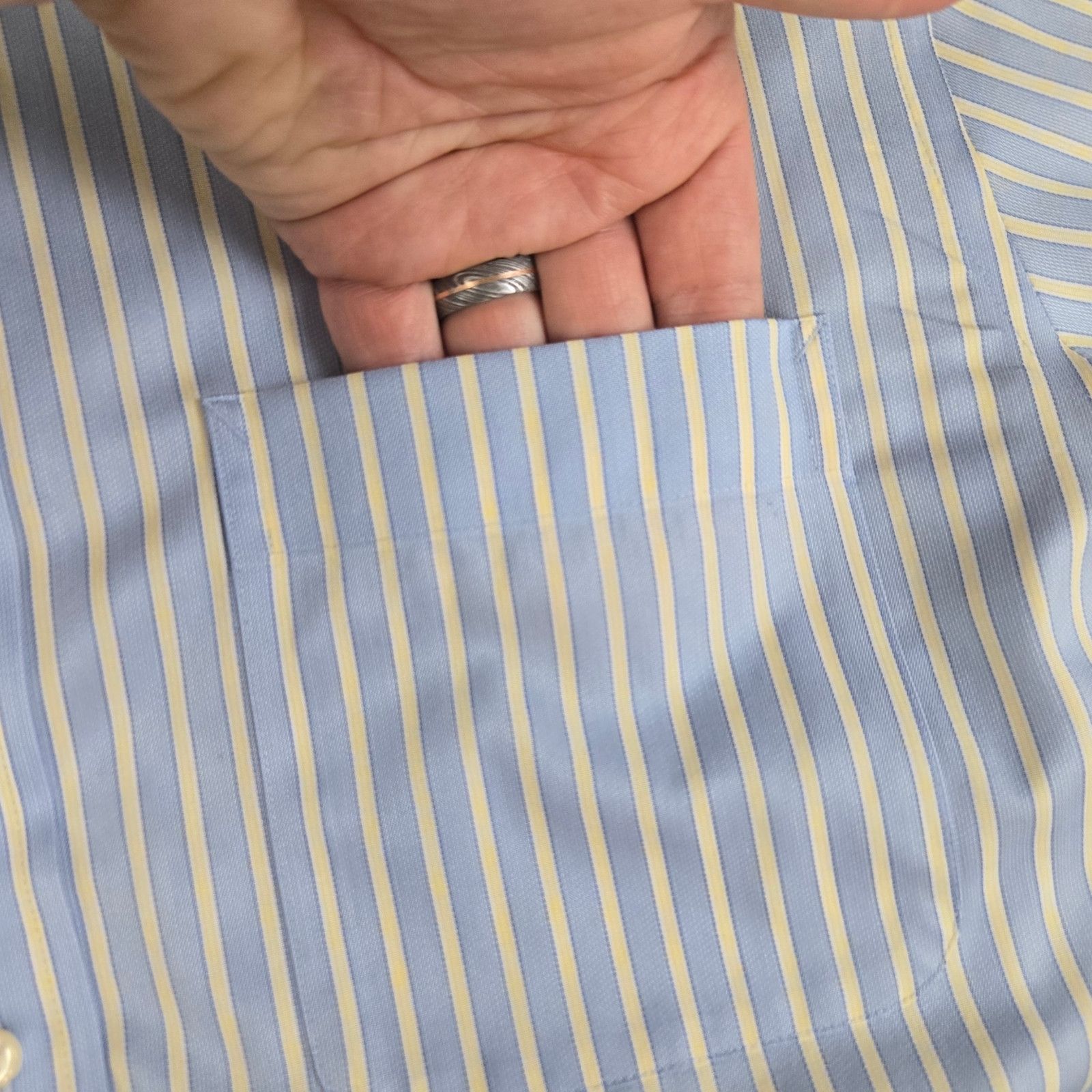Tommy Hilfiger Tommy Hilfiger Blue Stripe Button Up Dress Shirt Size Medium Size US M / EU 48-50 / 2 - 4 Thumbnail
