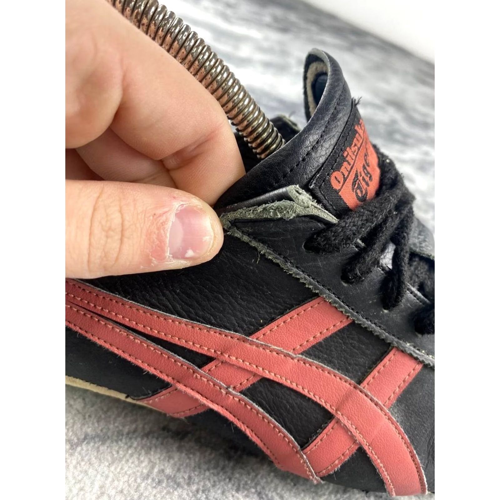 Onitsuka Tiger Onitsuka Tiger Mexico 66 Sneaker Low Black 9.5 Mens Leather Rubber Sole Casual Walking Size US 10 / EU 43 - 7 Thumbnail