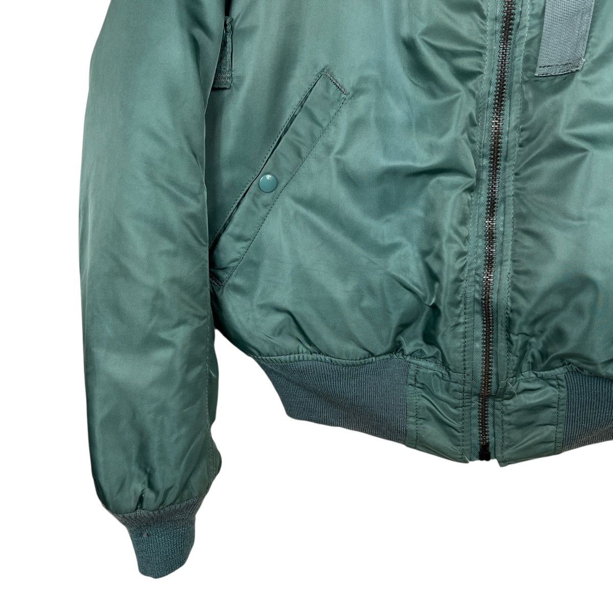 Alpha Industries 🔥 RARE RIOT ALPHA MA-1 US AIR FORCE SATIN BOMBER JACKET Size US M / EU 48-50 / 2 - 4 Thumbnail