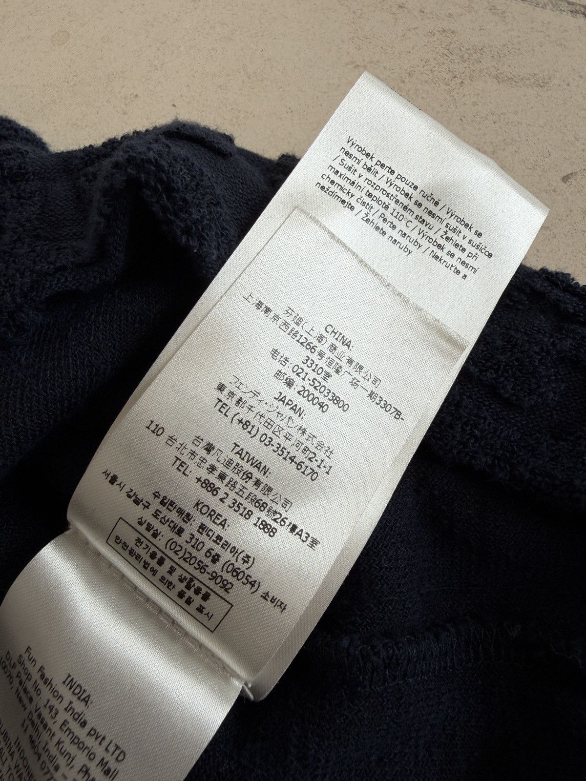 Fendi Fendi Roma FF Monogram Terry Cloth T-Shirt Navy Blue Size L Size US L / EU 52-54 / 3 - 9 Thumbnail