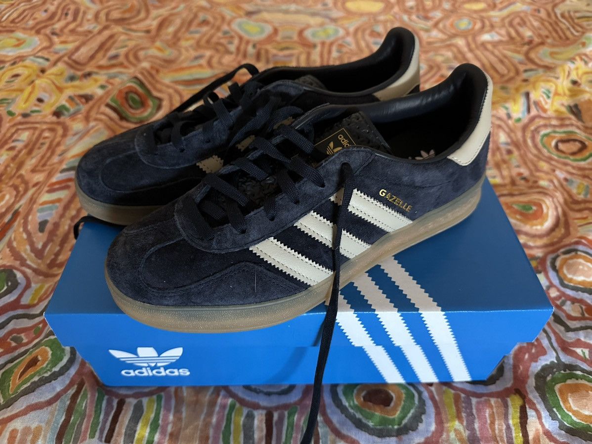 Adidas Adidas GAZELLE INDOOR Silver Pebble, Wonder Beige & Gum | Grailed