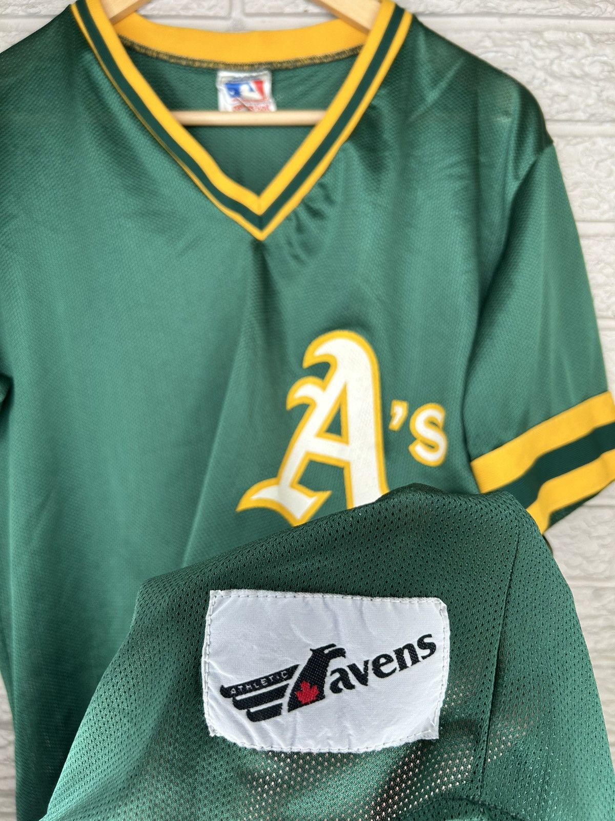 MLB Vintage 90s Ravens Athletic Oakland A’s Jersey Size US L / EU 52-54 / 3 - 5 Thumbnail