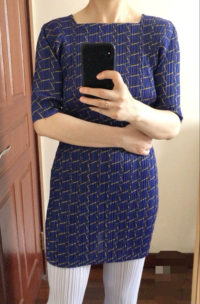 Issey Miyake Issey Miyake Purple mid-calf dress Size L / US 10 / IT 46 - 1 Thumbnail