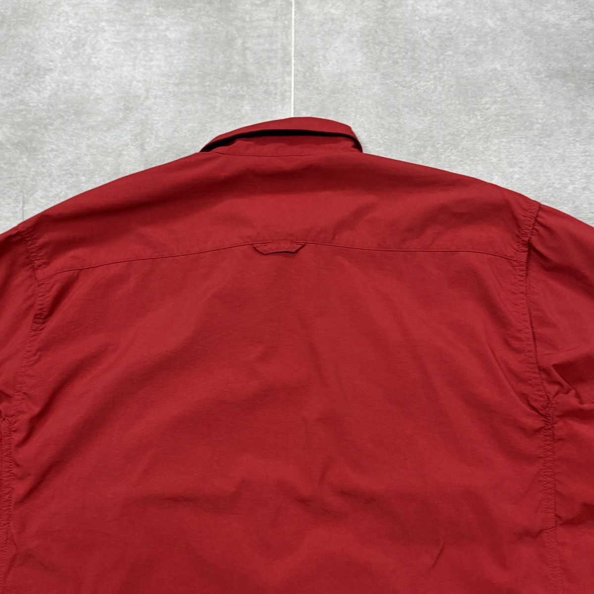 Columbia Columbia Titanium Omni Dry Men Button Nylon Overshirt Size L Size US L / EU 52-54 / 3 - 23 Thumbnail