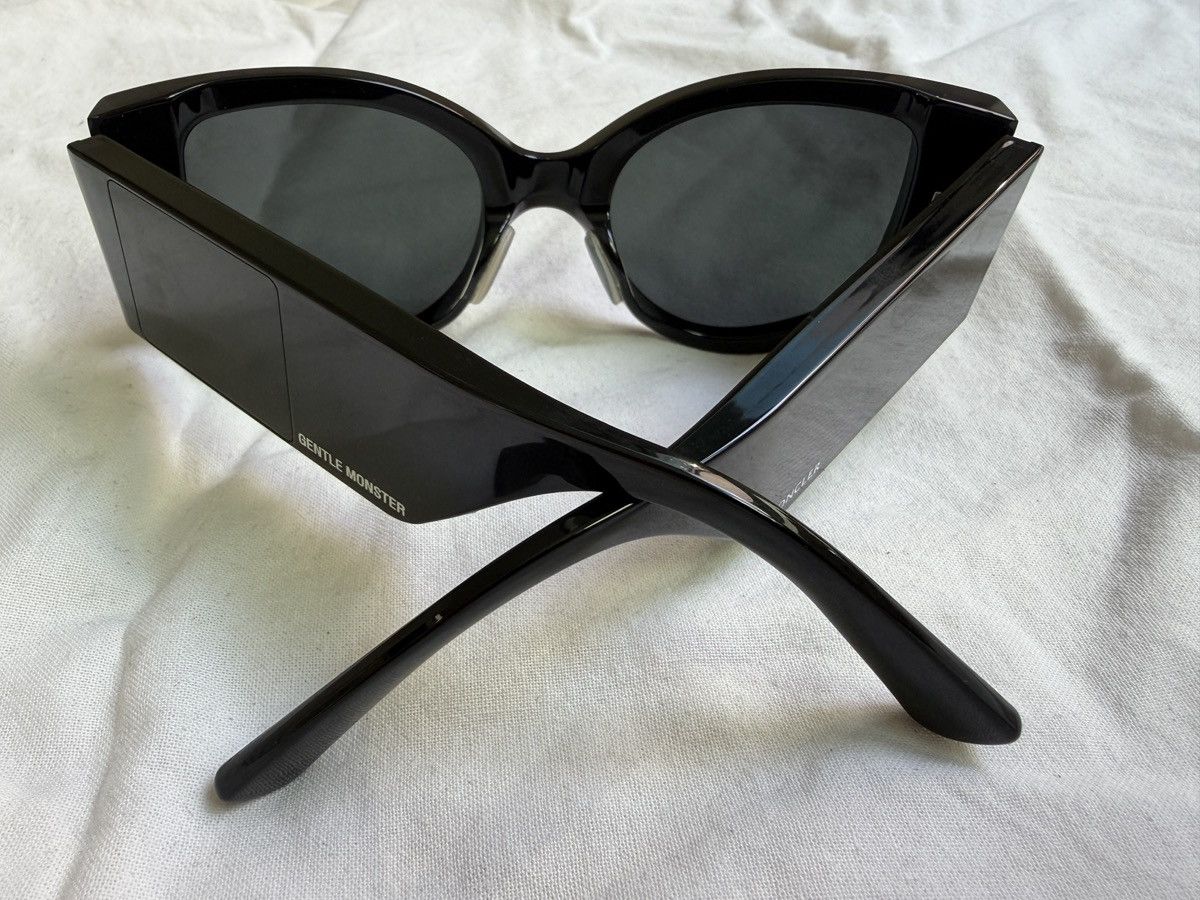 Gentle Monster × Moncler Genius Moncler Gentle Monster Swipe LCD Sunglasses Unisex Size ONE SIZE - 14 Thumbnail