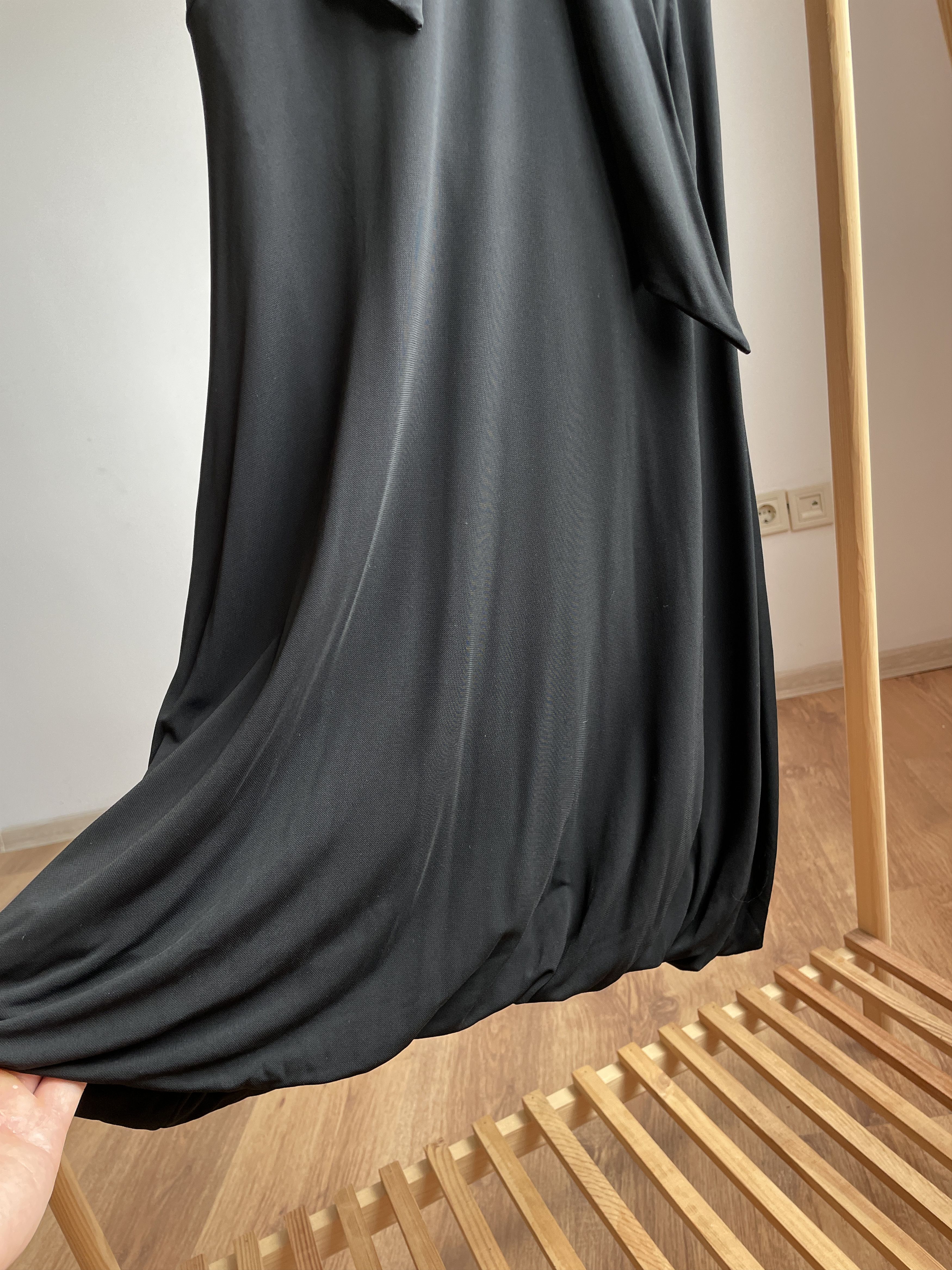 Sarah Pacini Sarah Pacini Scarf Neck Rounded Hem Midi Tank Dress Size M / US 6-8 / IT 42-44 - 7 Thumbnail