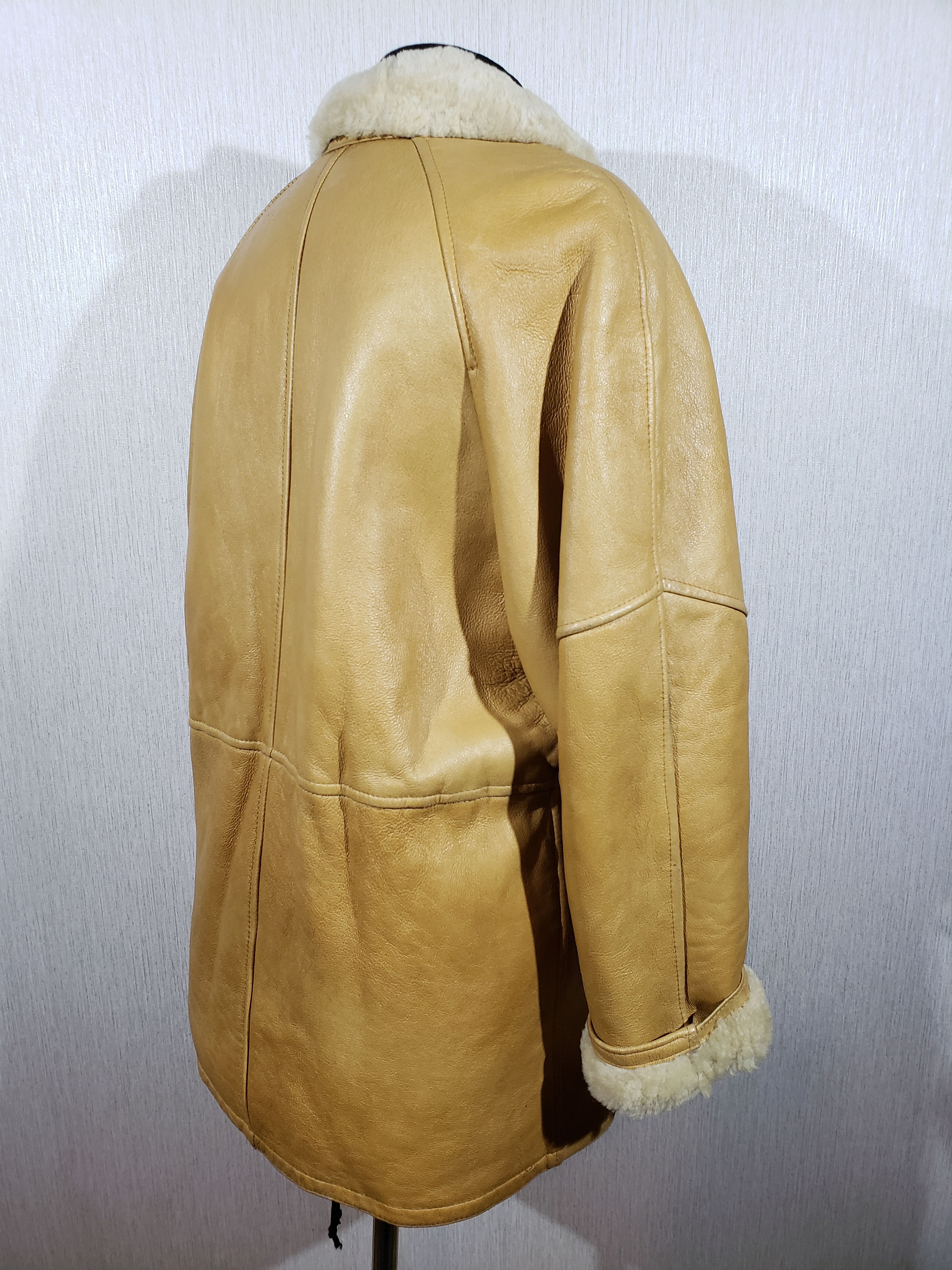 Other Stylish brown sheepskin coat with zipper and belt. Size XXL / US 16-18 / IT 52-54 - 6 Thumbnail