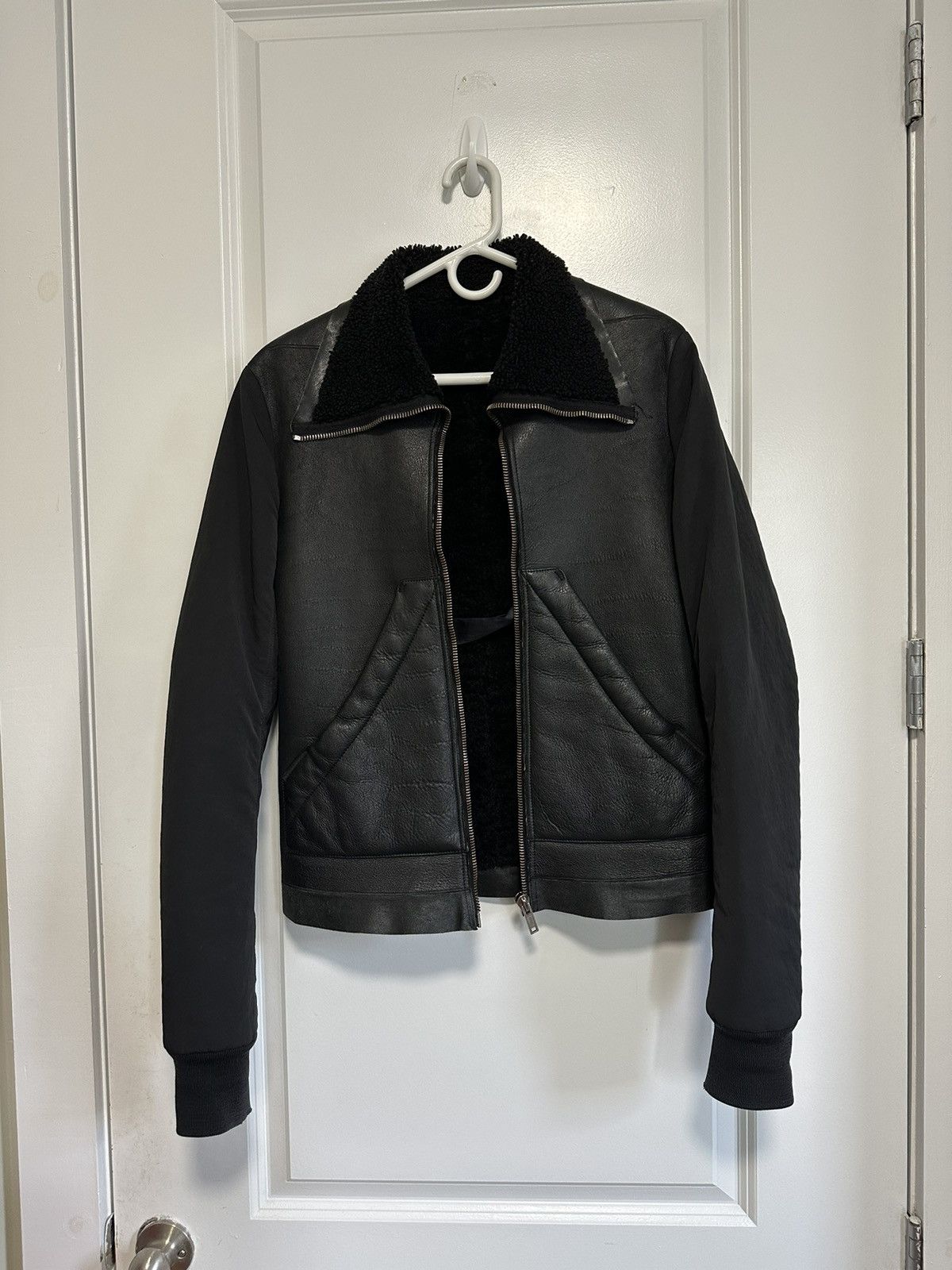 Rick Owens AW11 runway shearling Size US S / EU 44-46 / 1 - 1 Thumbnail