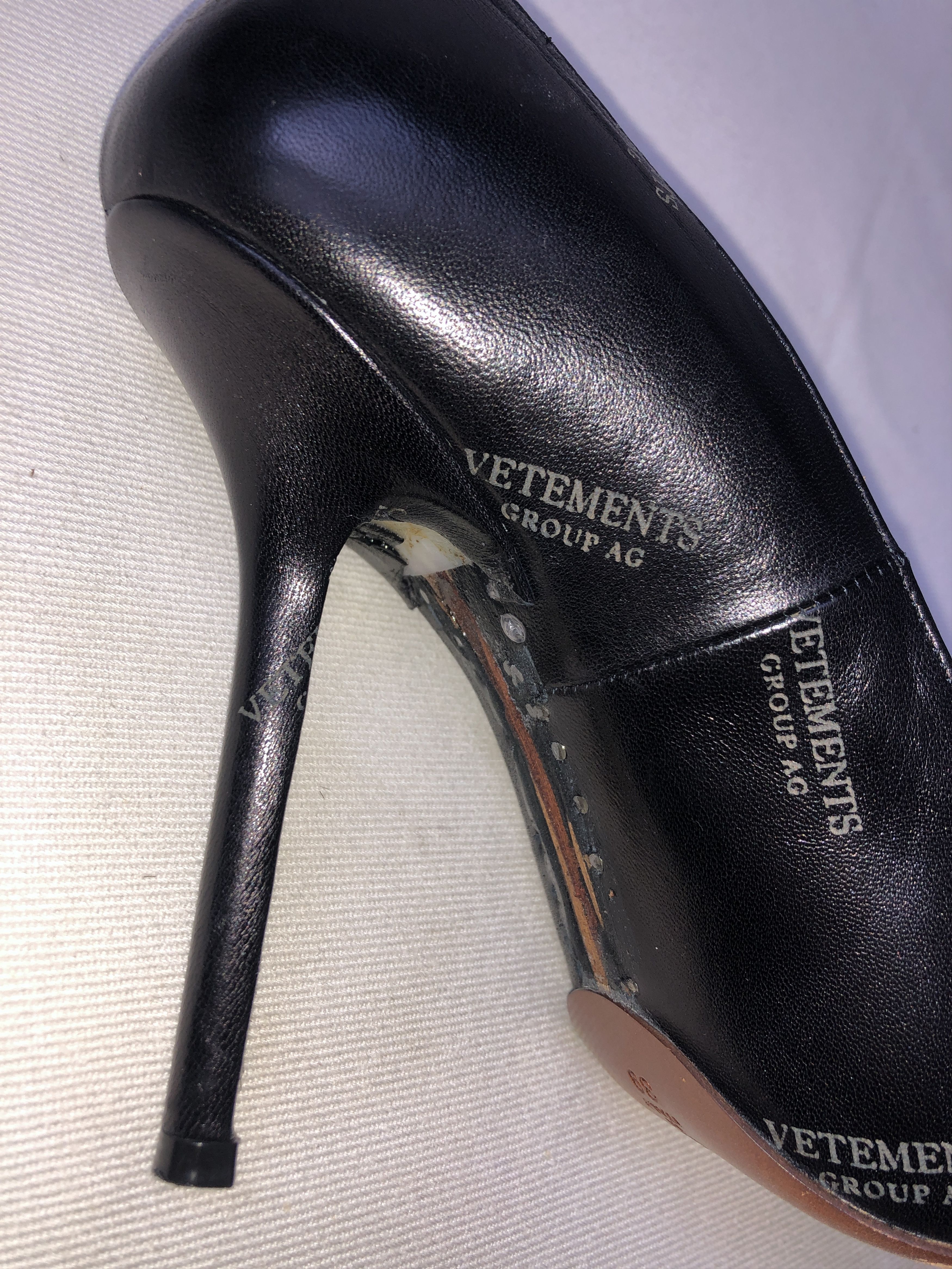 Vetements Black Leather Pumps with "Snatched" Shoe Sole Size US 9 / IT 39 - 19 Thumbnail