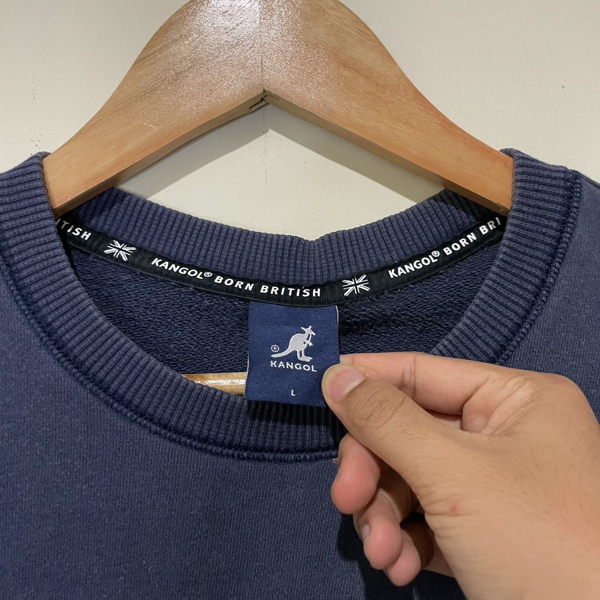 Kangol Kangol sweatshirt navy blue with an embroidered logo Size US L / EU 52-54 / 3 - 3 Thumbnail