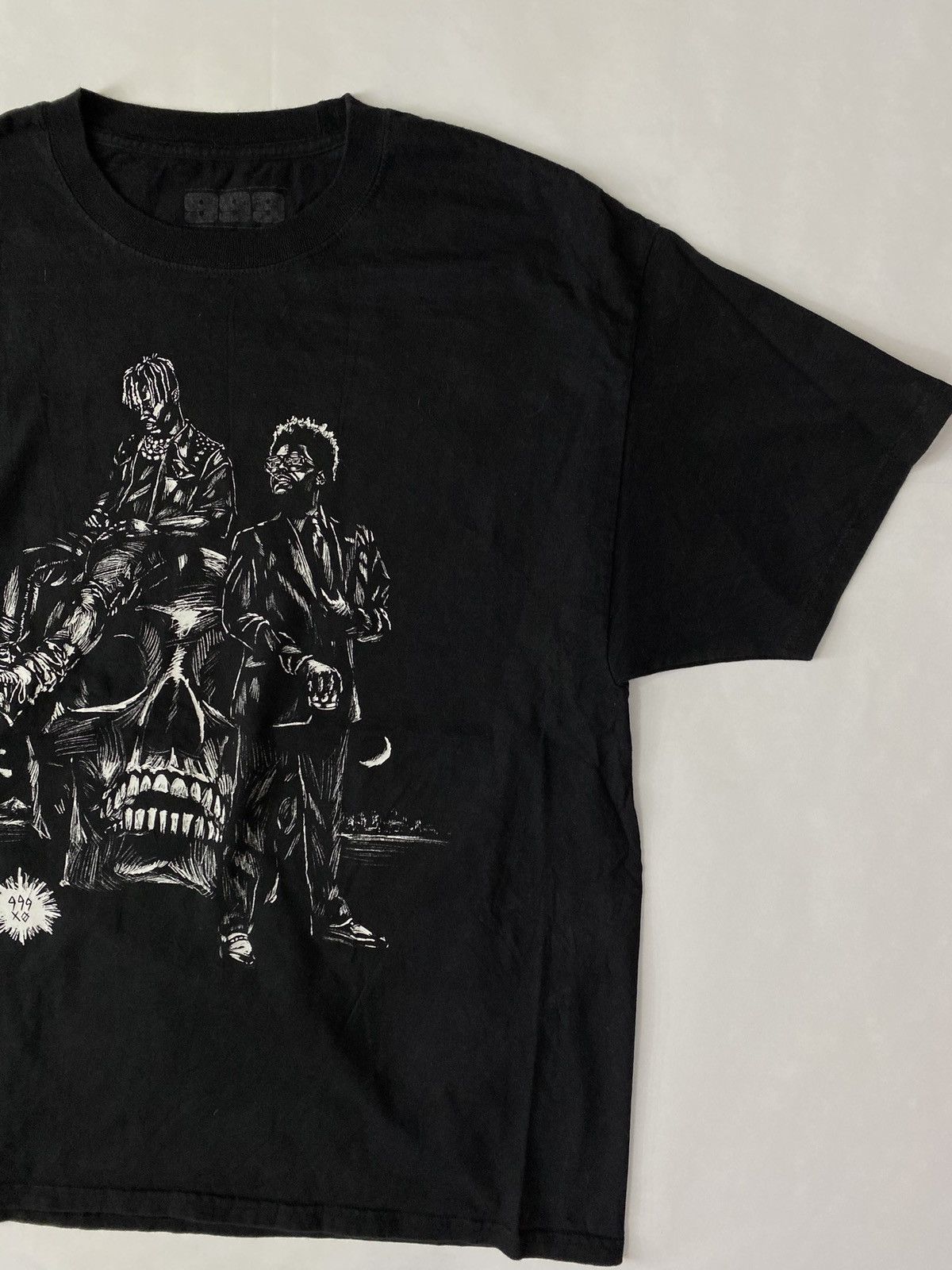 999 Club THE WEEKND x JUICEWRLD “OUTLOOK” TEE. Size US XL / EU 56 / 4 - 2 Thumbnail