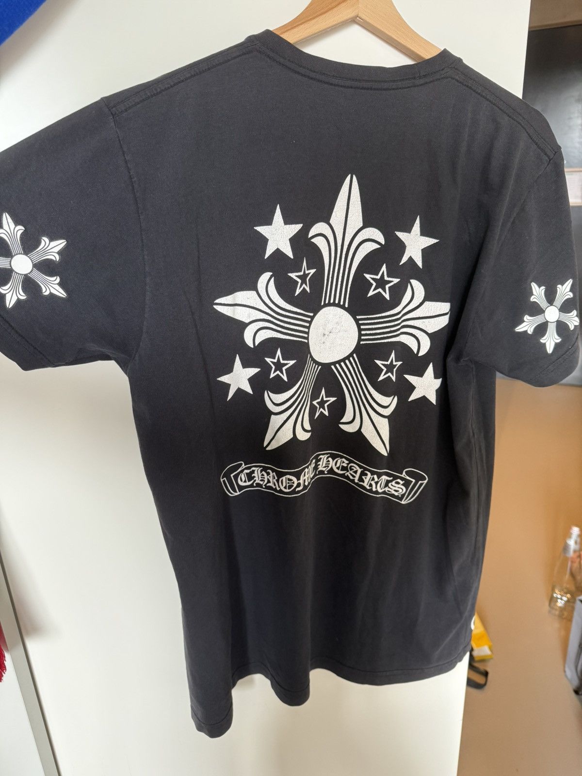 Chrome Hearts Chrome Hearts floral shuriken t shirt Size US L / EU 52-54 / 3 - 4 Thumbnail