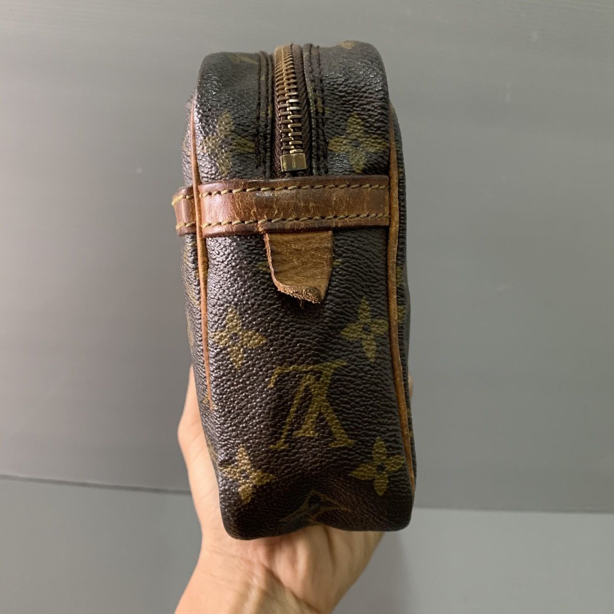 Louis Vuitton Louis Vuitton Monogram Clutch Bag Size ONE SIZE - 15 Thumbnail