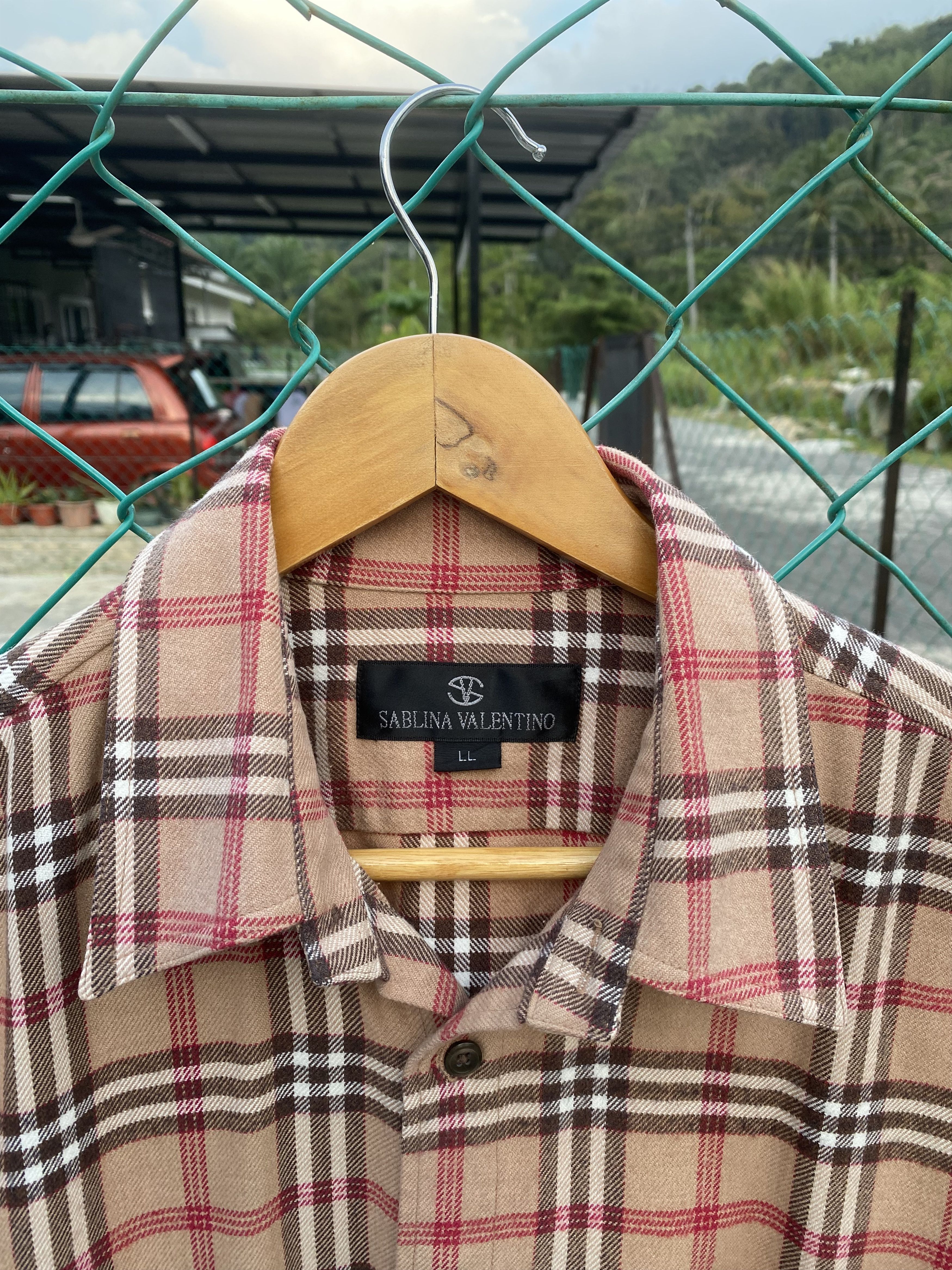Valentino Sablina Valentino button up flannel shirts Size US L / EU 52-54 / 3 - 3 Thumbnail