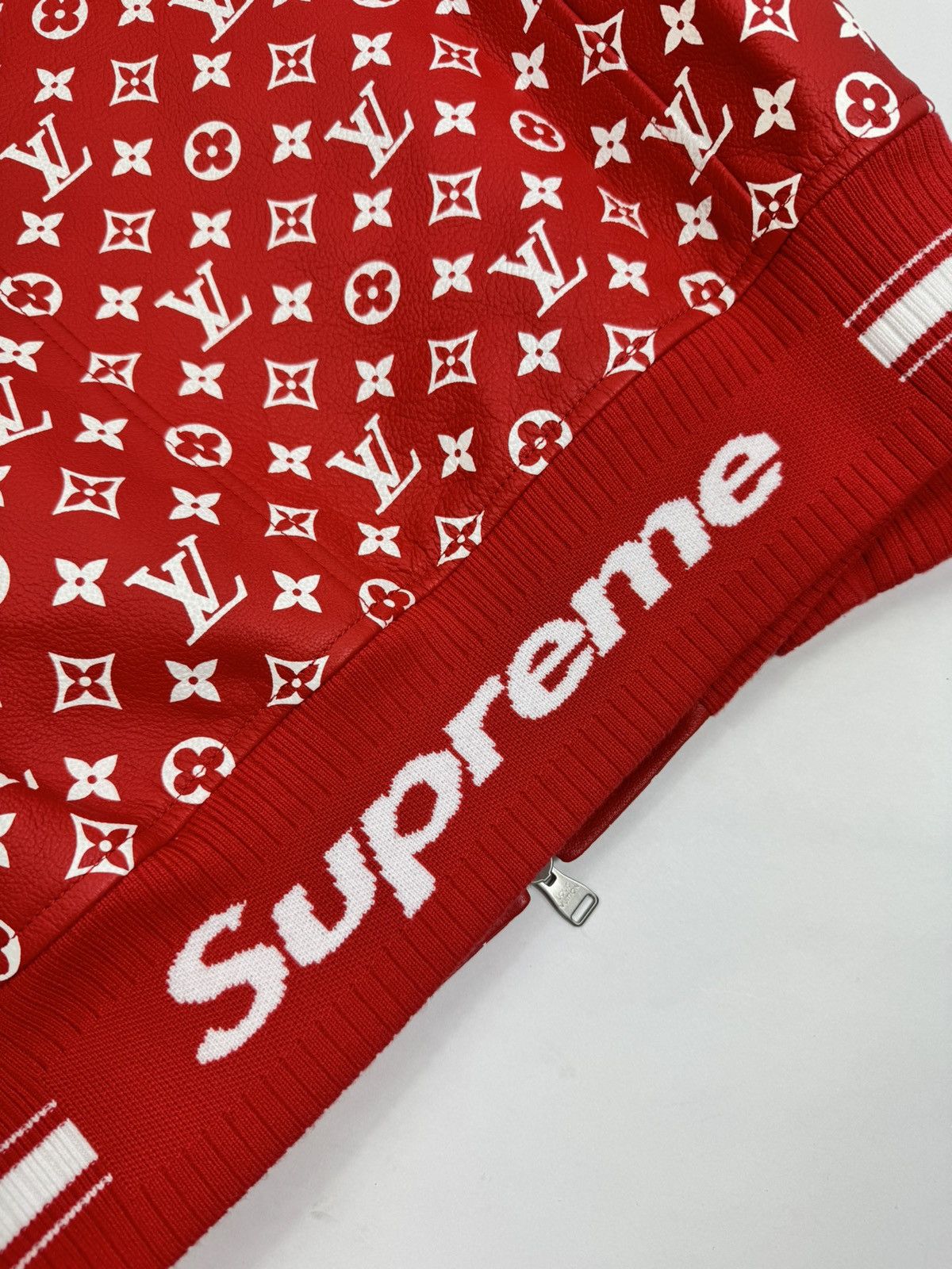 Louis Vuitton LOUIS VUITTON X SUPREME KIM JONES 2017 LEATHER JACKET (RARE) Size US L / EU 52-54 / 3 - 4 Thumbnail