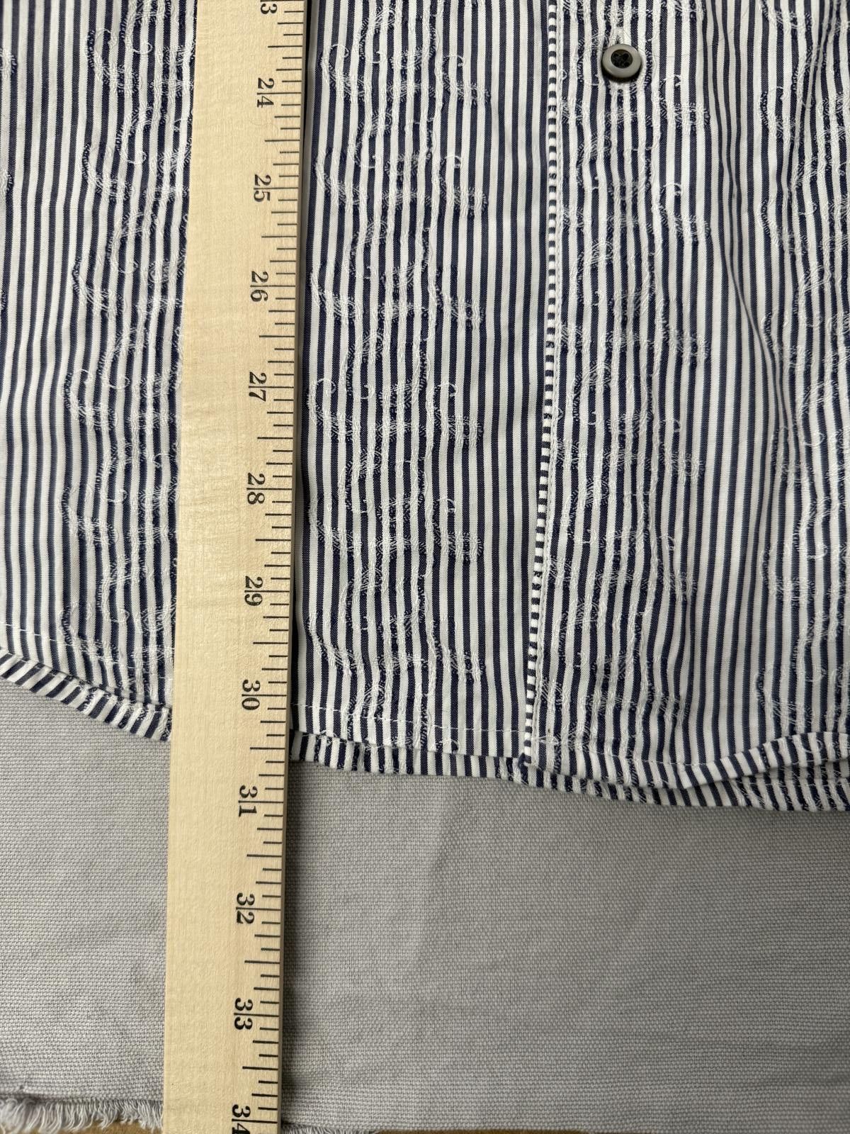 Robert Graham Robert Graham Striped LS Button Downs Embroidered - L Size US L / EU 52-54 / 3 - 6 Thumbnail