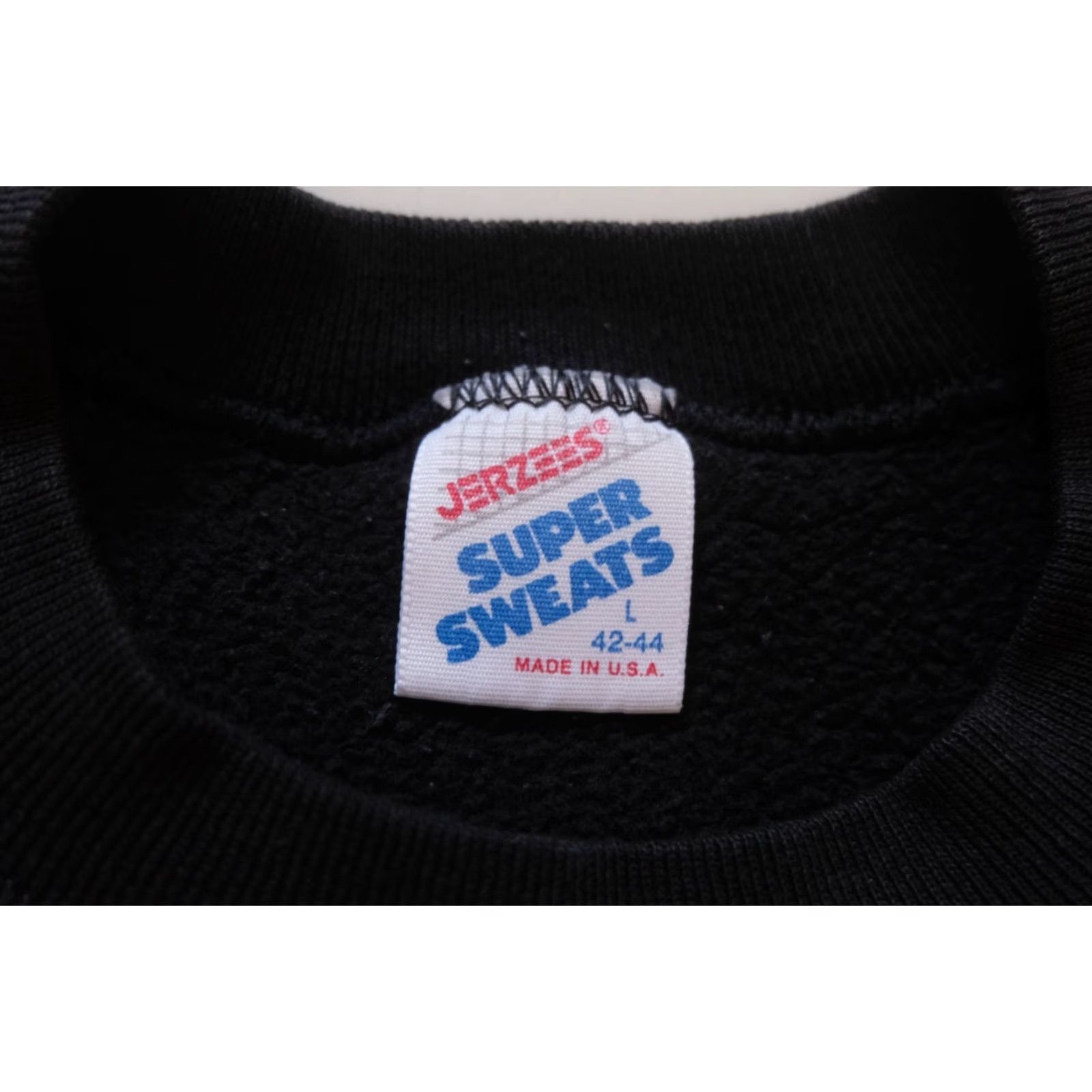 Jerzees VINTAGE JERZEES LOS ANGELES LA PORTE 90S SPORTS BLACK CREWNECK SWEATSHIRT MEN SZ L Size US L / EU 52-54 / 3 - 6 Thumbnail