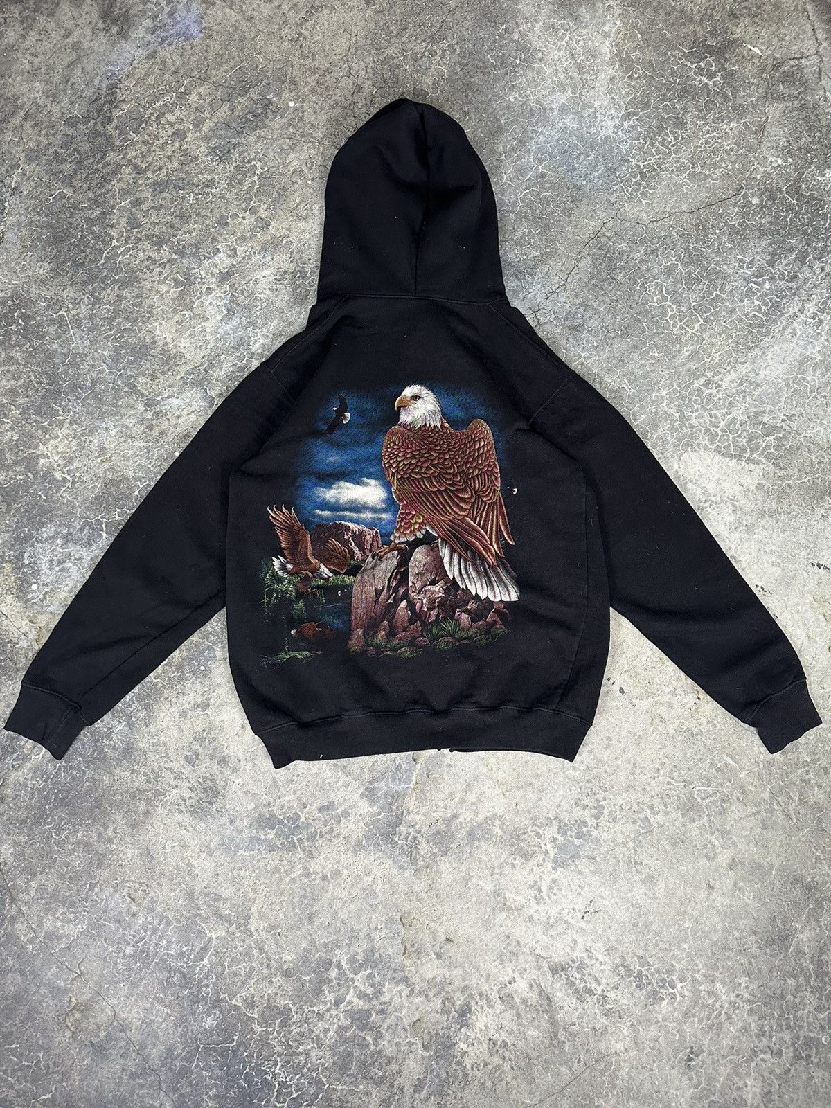 Vintage Vintage Eagle Print Zipup Hoodie Size US M / EU 48-50 / 2 - 1 Thumbnail