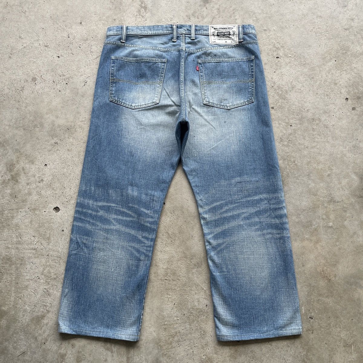 Japanese Brand W42 Vintage Japanese Distressed Faded Baggy Pants Denim Size US 42 / EU 58 - 2 Thumbnail