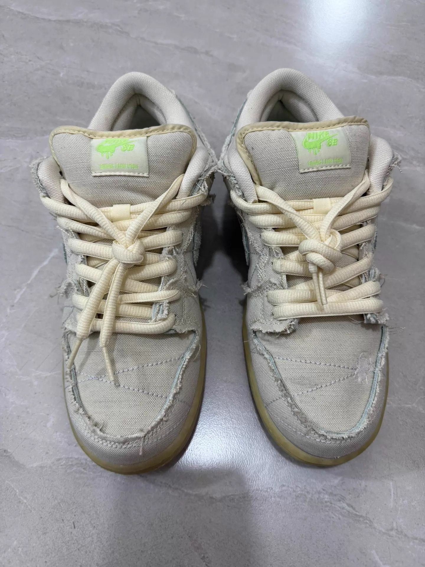 Nike Nike Dunk SB Mummy Halloween GlowPale Ivory Low 42 Size US 9 / EU 42 - 1 Thumbnail