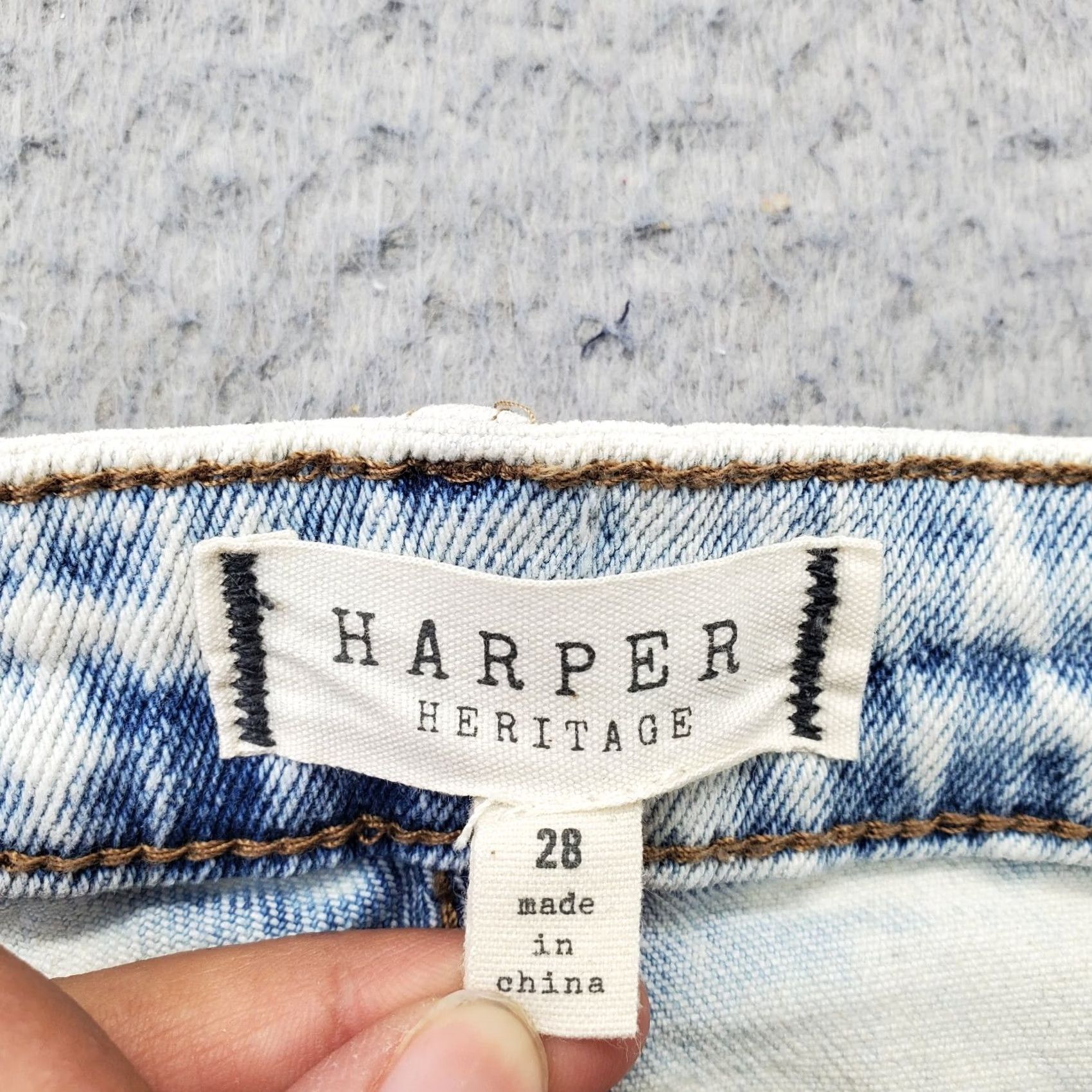 Vintage Harper Women Shorts 28 Blue Denim Stretch Raw Hem Distressed Button Fly - Vintage? No Size 28" / US 6 / IT 42 - 6 Thumbnail