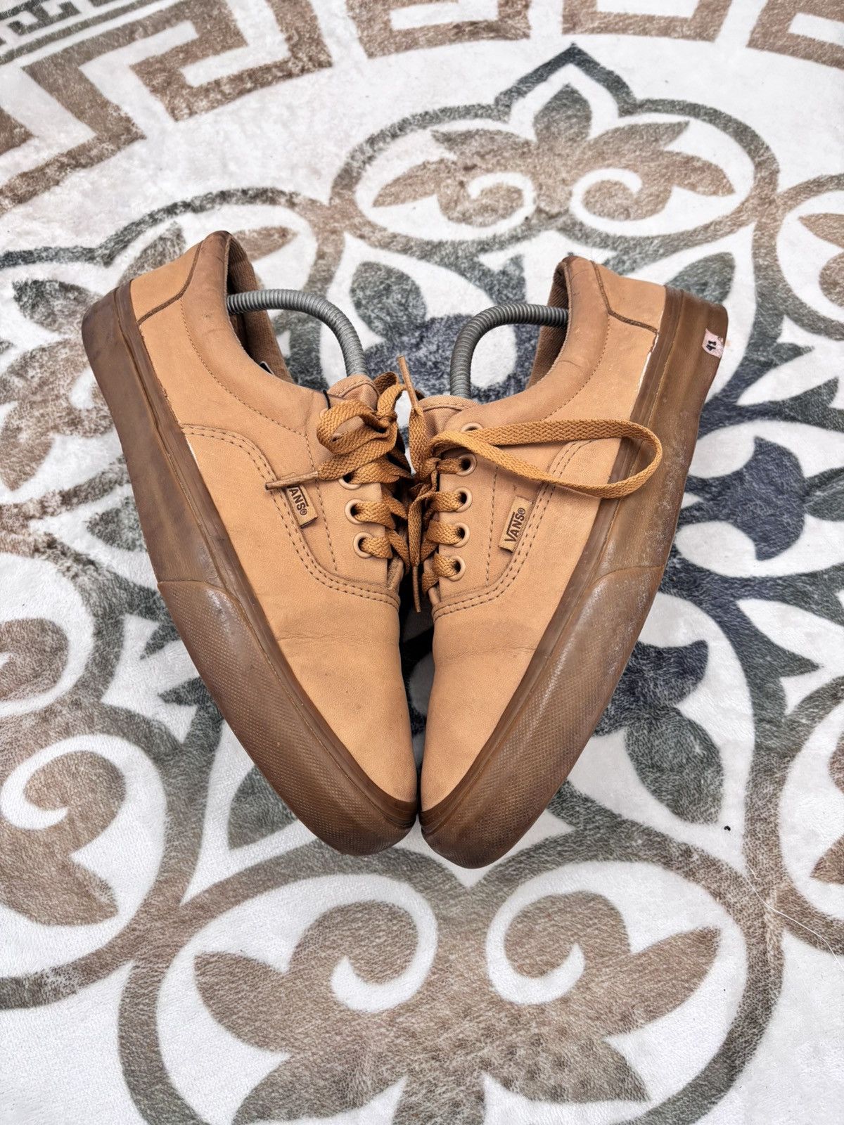 Vans Vans Low Top Sneakers Era Brown US9 Size US 9 / EU 42 - 1 Thumbnail