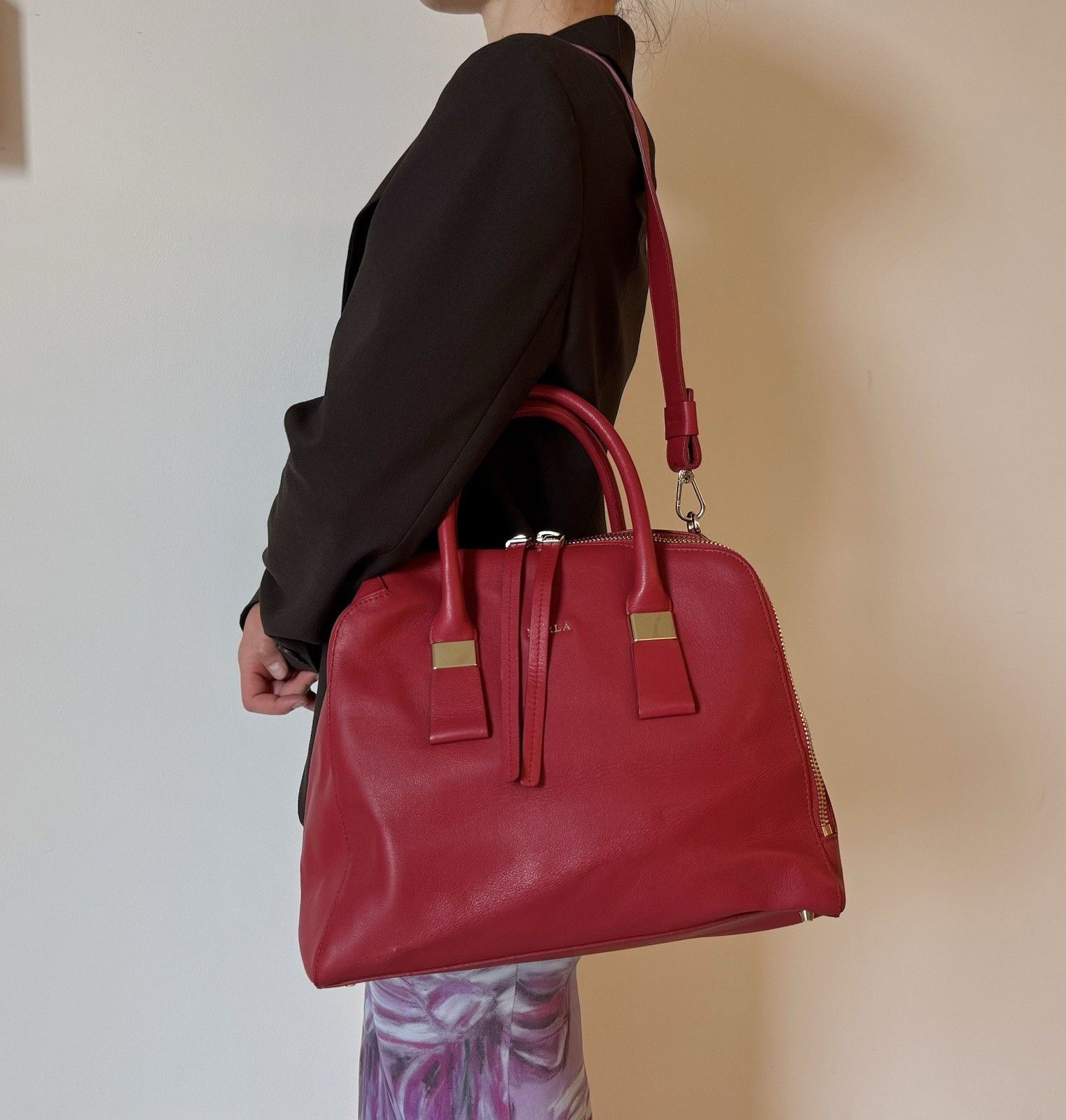 Furla Furla Twiggy Red Hand satchel Bag Leather 2 Way Tote Bag Size ONE SIZE - 4 Thumbnail