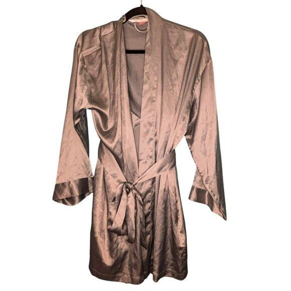 Victoria's Secret Victoria's Secret Silver Nightie and Robe L Size L / US 10 / IT 46 - 1 Thumbnail